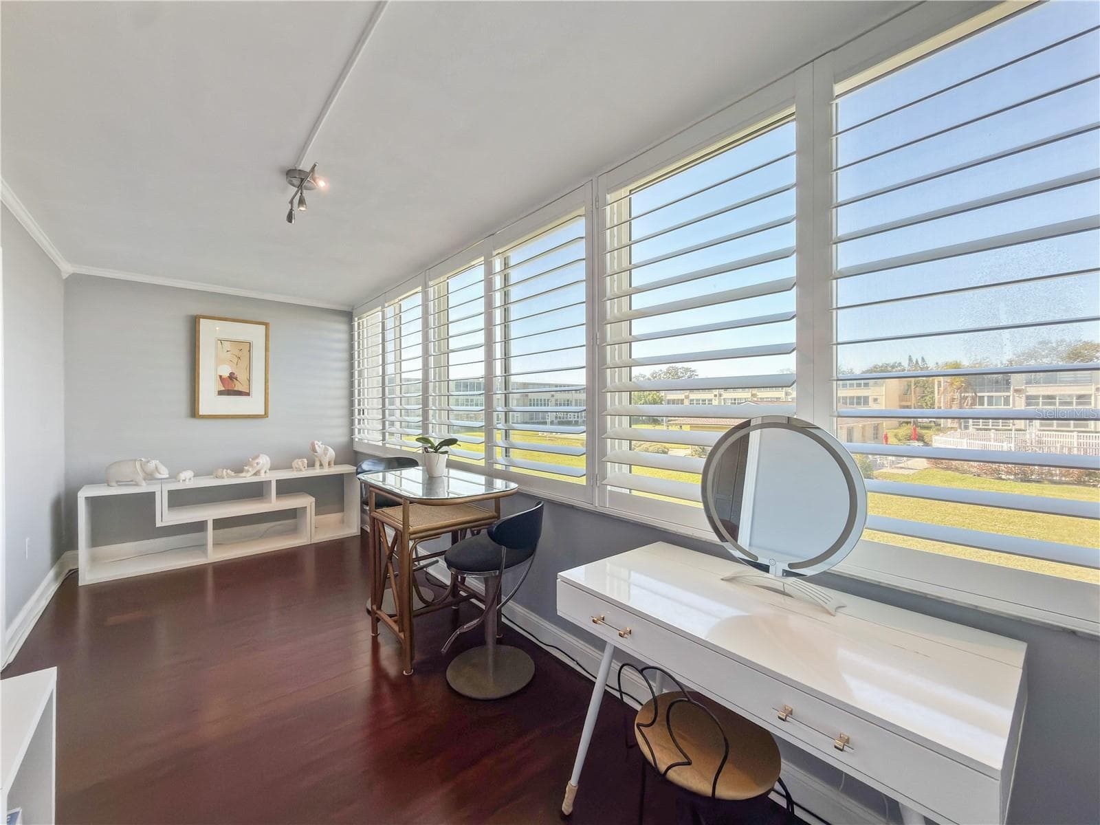 Condominium at 8100 DR MARTIN LUTHER KING JR ST N #202, ST PETERSBURG, photo 5 of 32