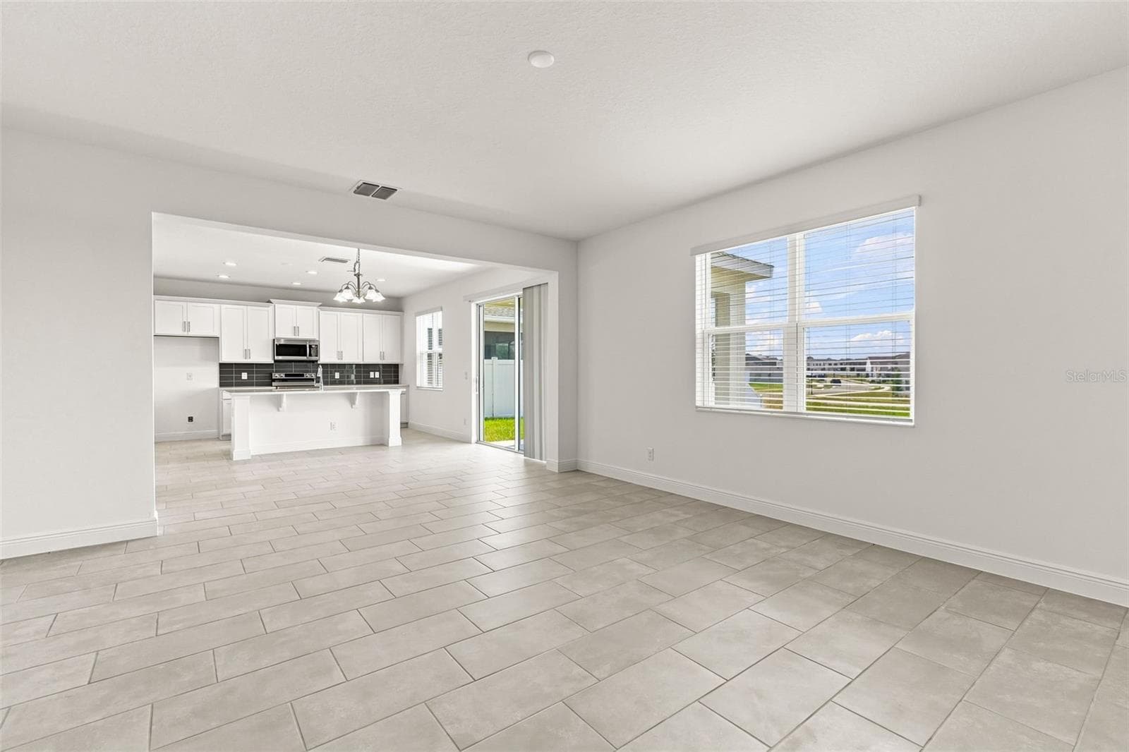 Single Family Residence at 1863 CHURCH LAKE ST, GROVELAND, photo 10 of 49