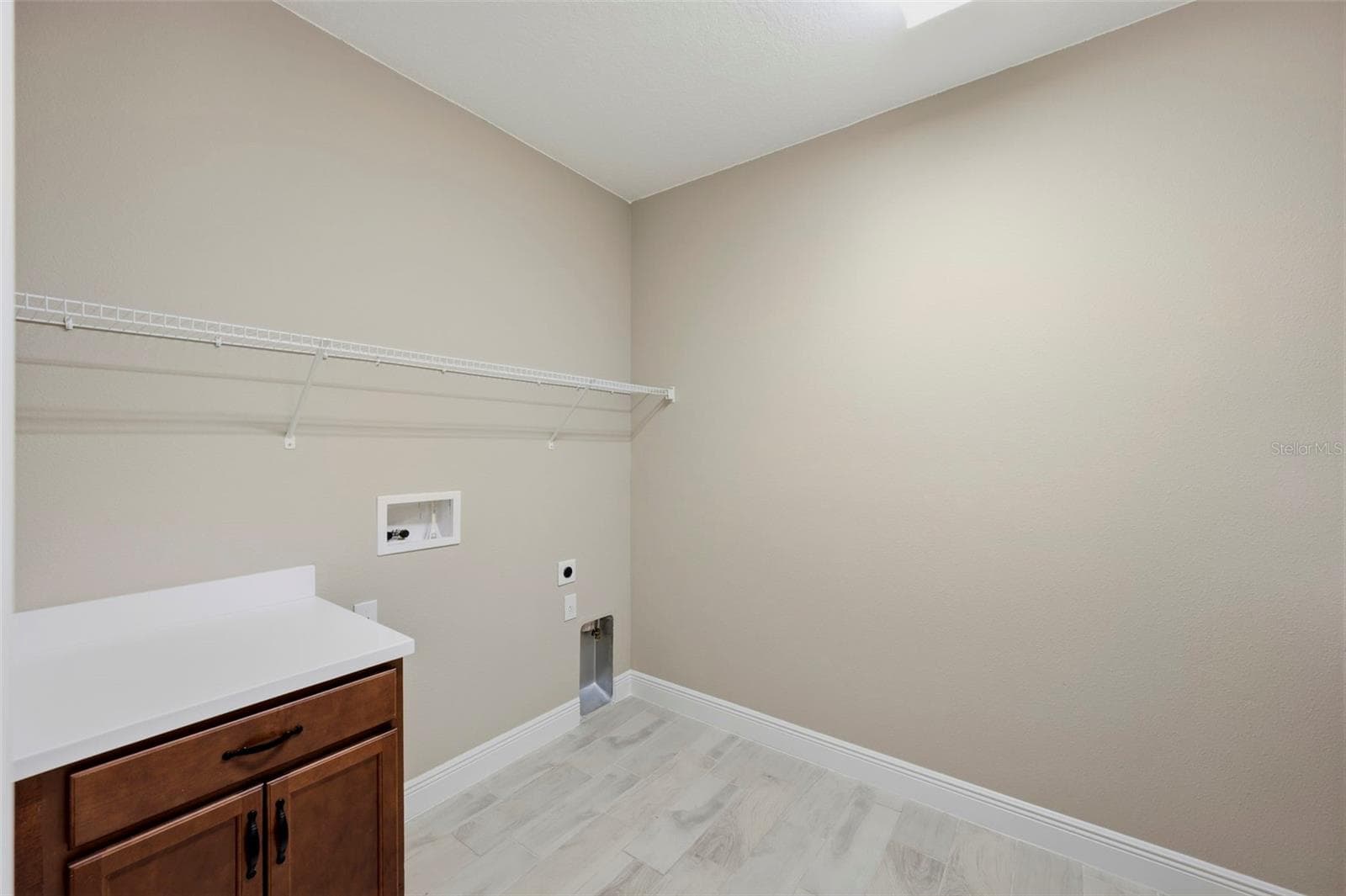 Single Family Residence at 14519 WOODLAND SPUR DR, LITHIA, photo 16 of 54