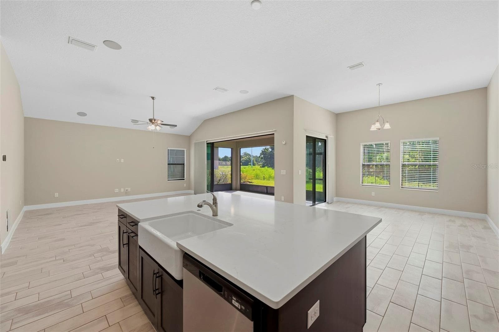 Single Family Residence at 14519 WOODLAND SPUR DR, LITHIA, photo 29 of 54