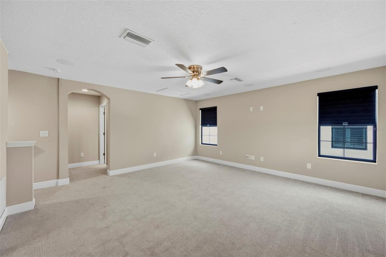 Single Family Residence at 14519 WOODLAND SPUR DR, LITHIA, photo 39 of 54