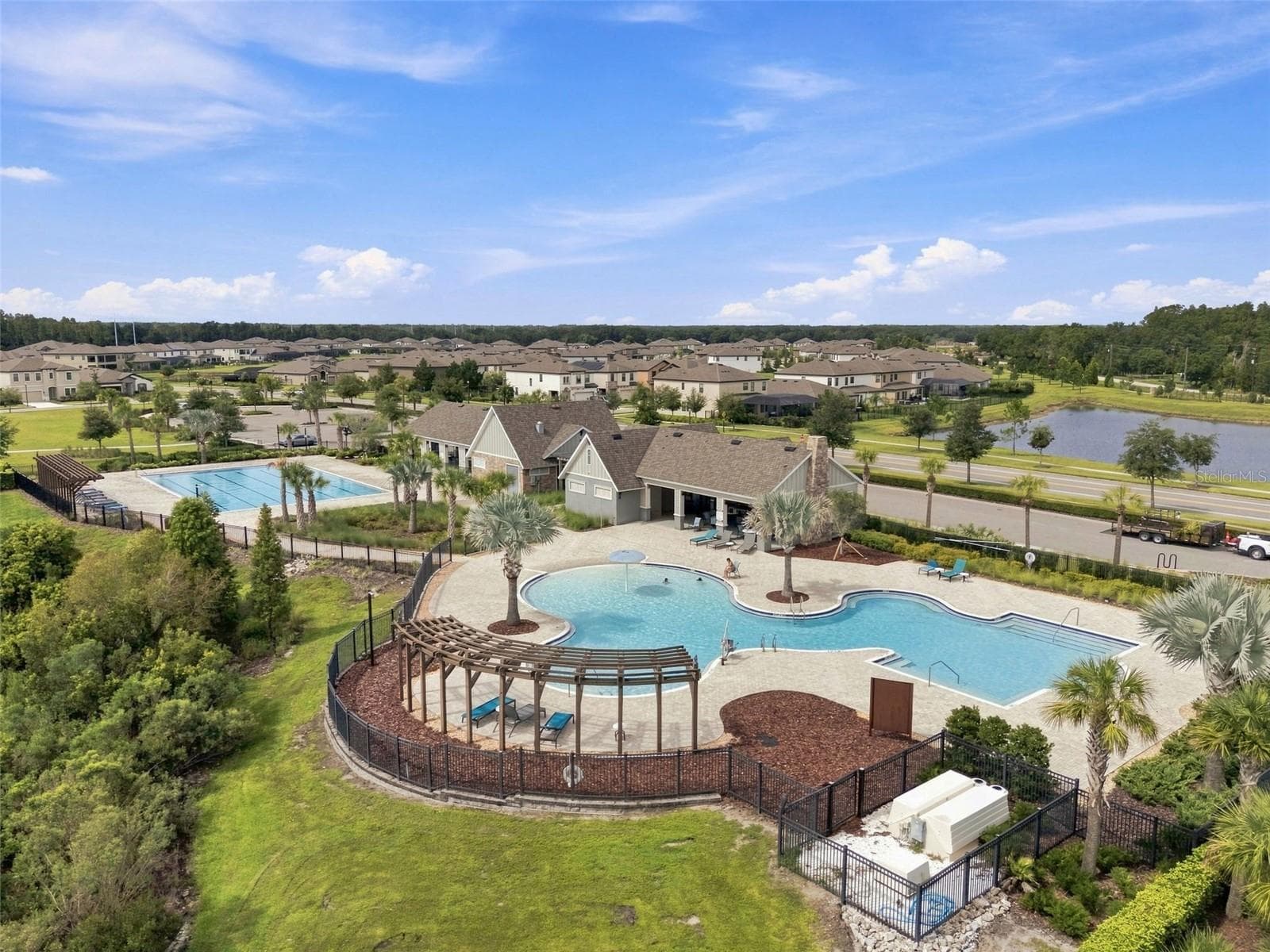 Single Family Residence at 14519 WOODLAND SPUR DR, LITHIA, photo 51 of 54