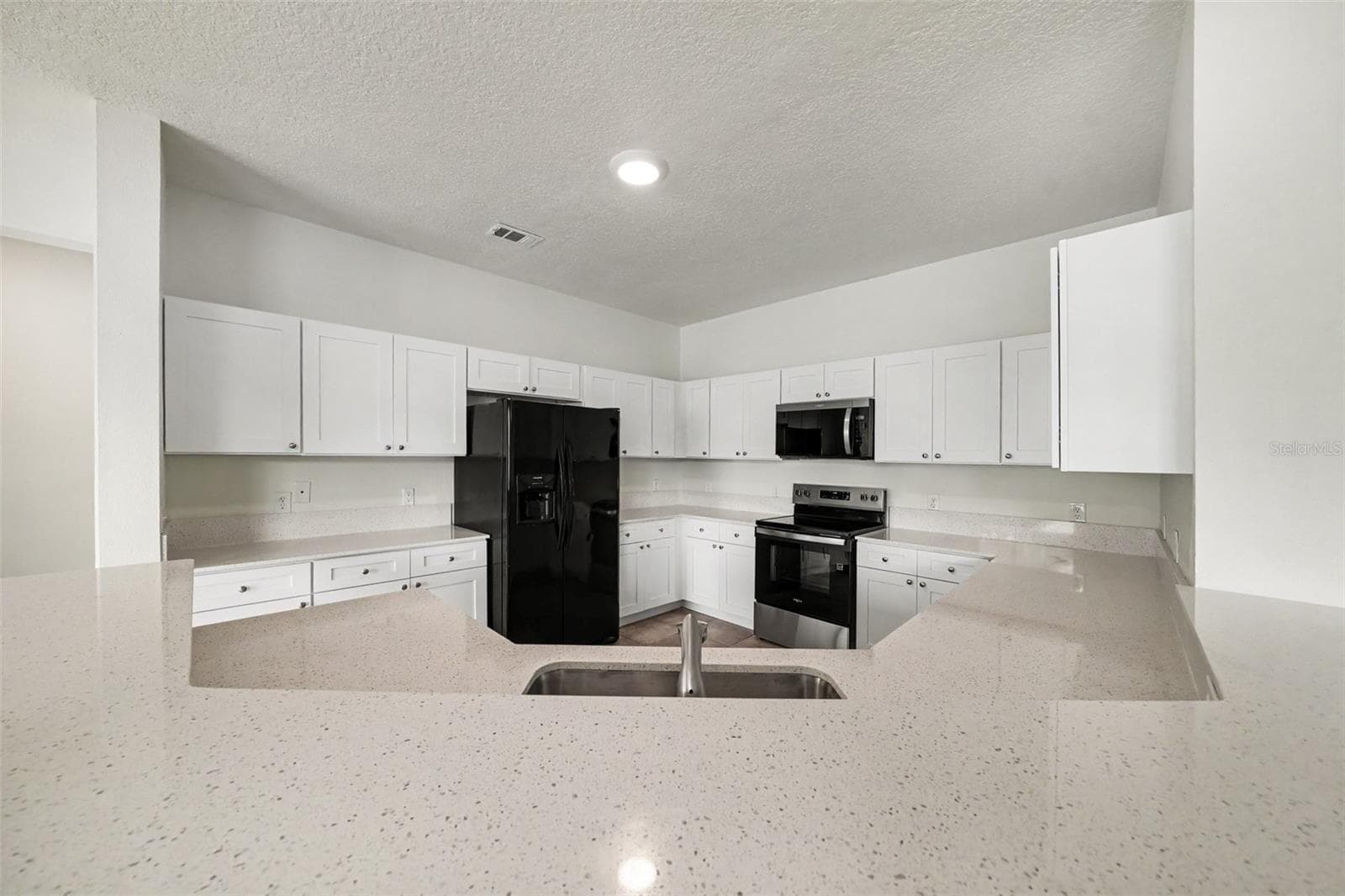 Single Family Residence at 2012 BEARING LN, KISSIMMEE, photo 13 of 31