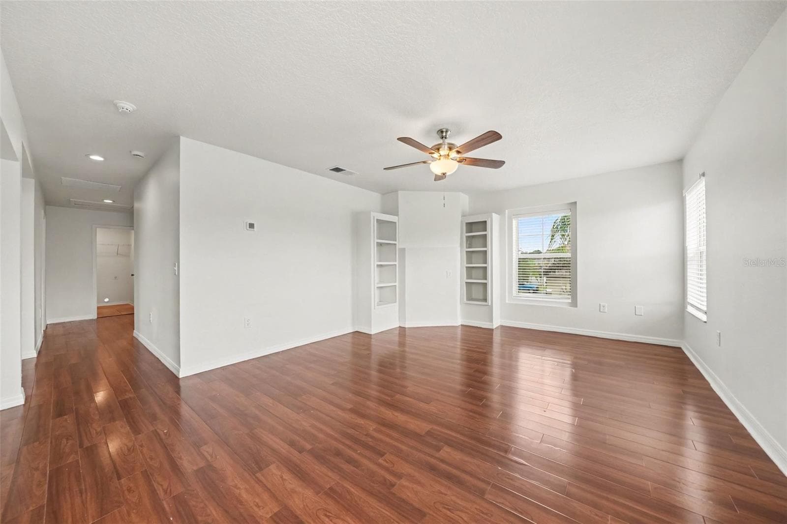 Single Family Residence at 2012 BEARING LN, KISSIMMEE, photo 7 of 31