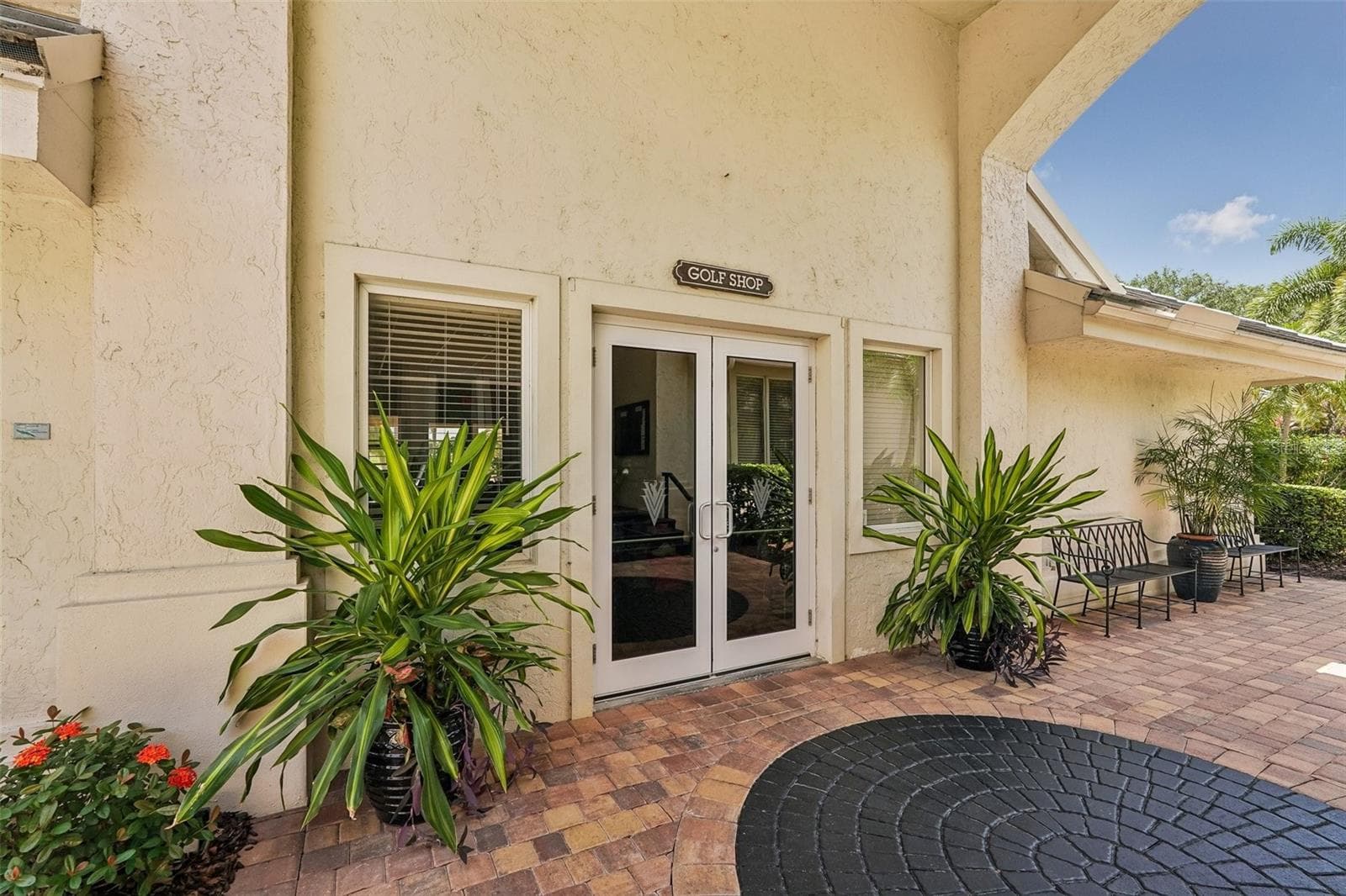 Single Family Residence at 403 LANSBROOK DR, VENICE, photo 89 of 91