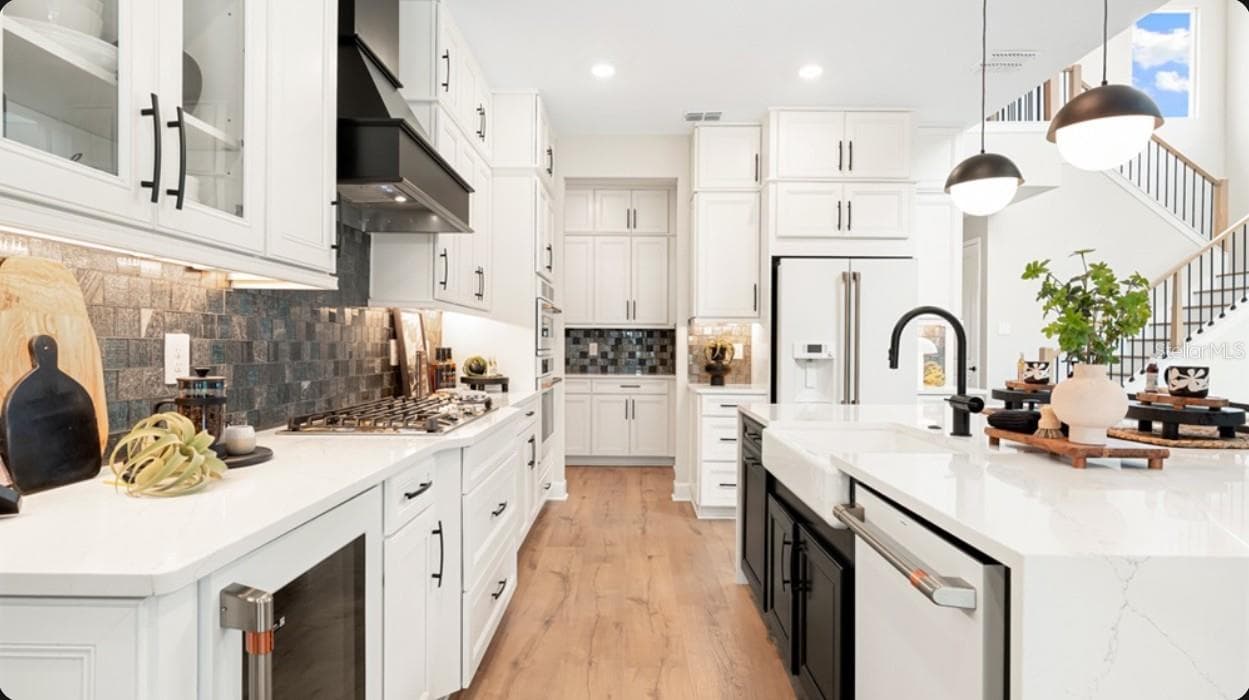 Ready Now! ~ 7895 Interstellar Avenue - 7895 INTERSTELLAR AVE, SARASOTA