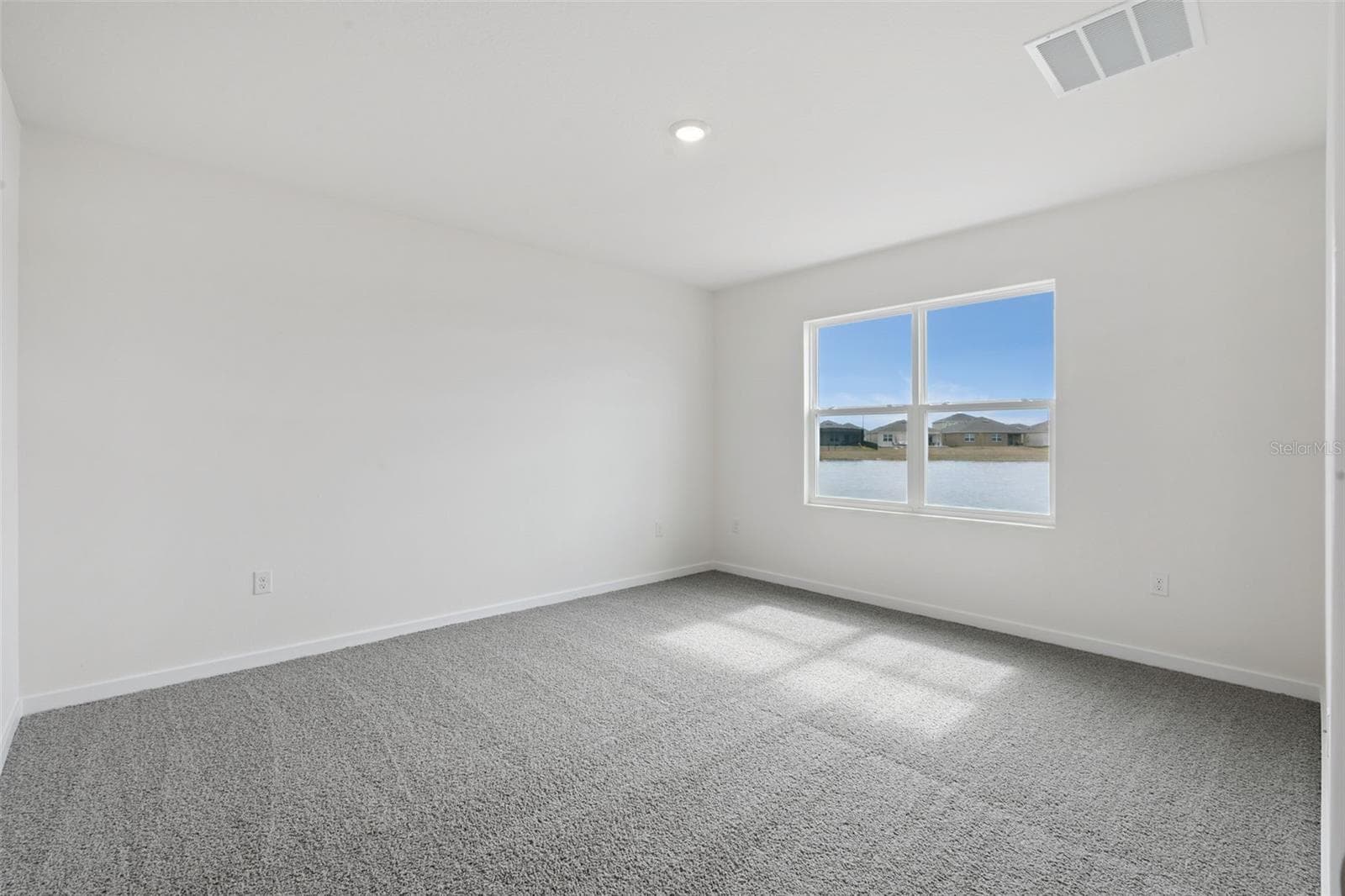 Single Family Residence at 1024 CHAMPION RIDGE DR, DAYTONA BEACH, photo 13 of 47
