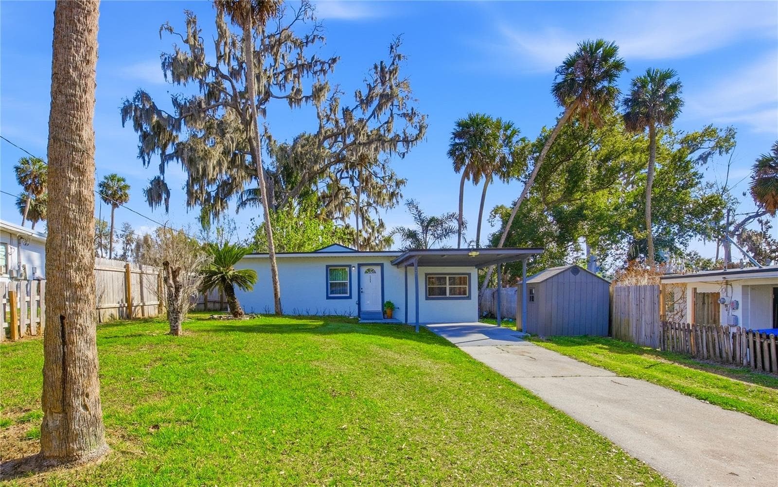 2350 VALLEY DR