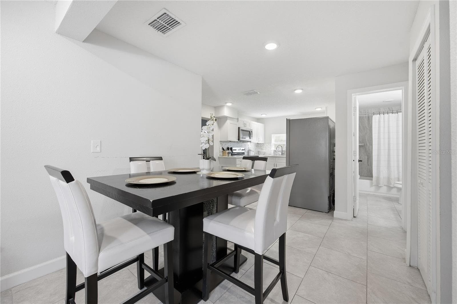 Single Family Residence at 2350 VALLEY DR, APOPKA, photo 14 of 15