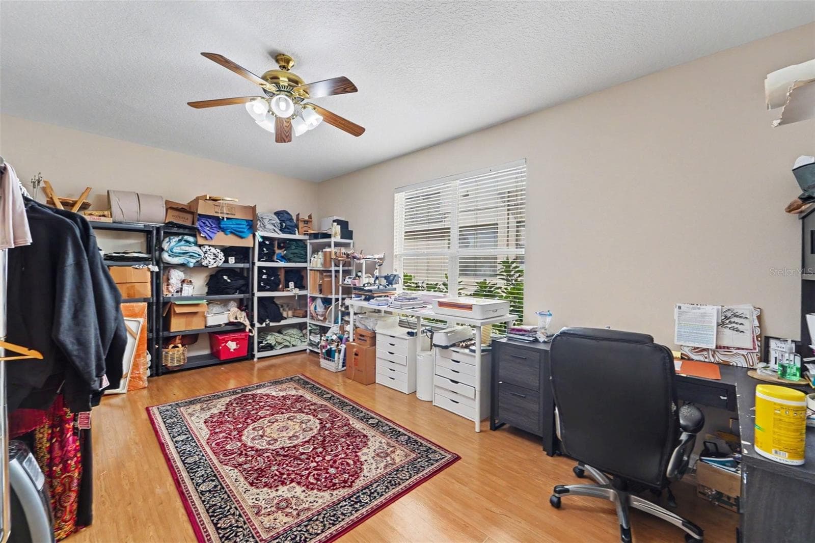 Single Family Residence at 10409 CANARY ISLE DR, TAMPA, photo 10 of 23