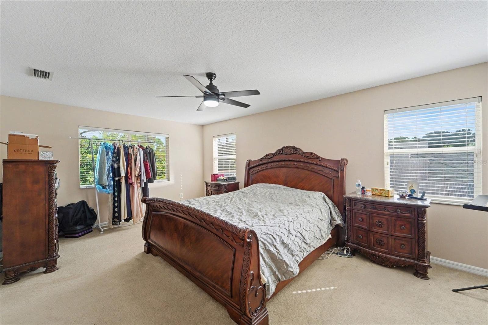 Single Family Residence at 10409 CANARY ISLE DR, TAMPA, photo 11 of 23