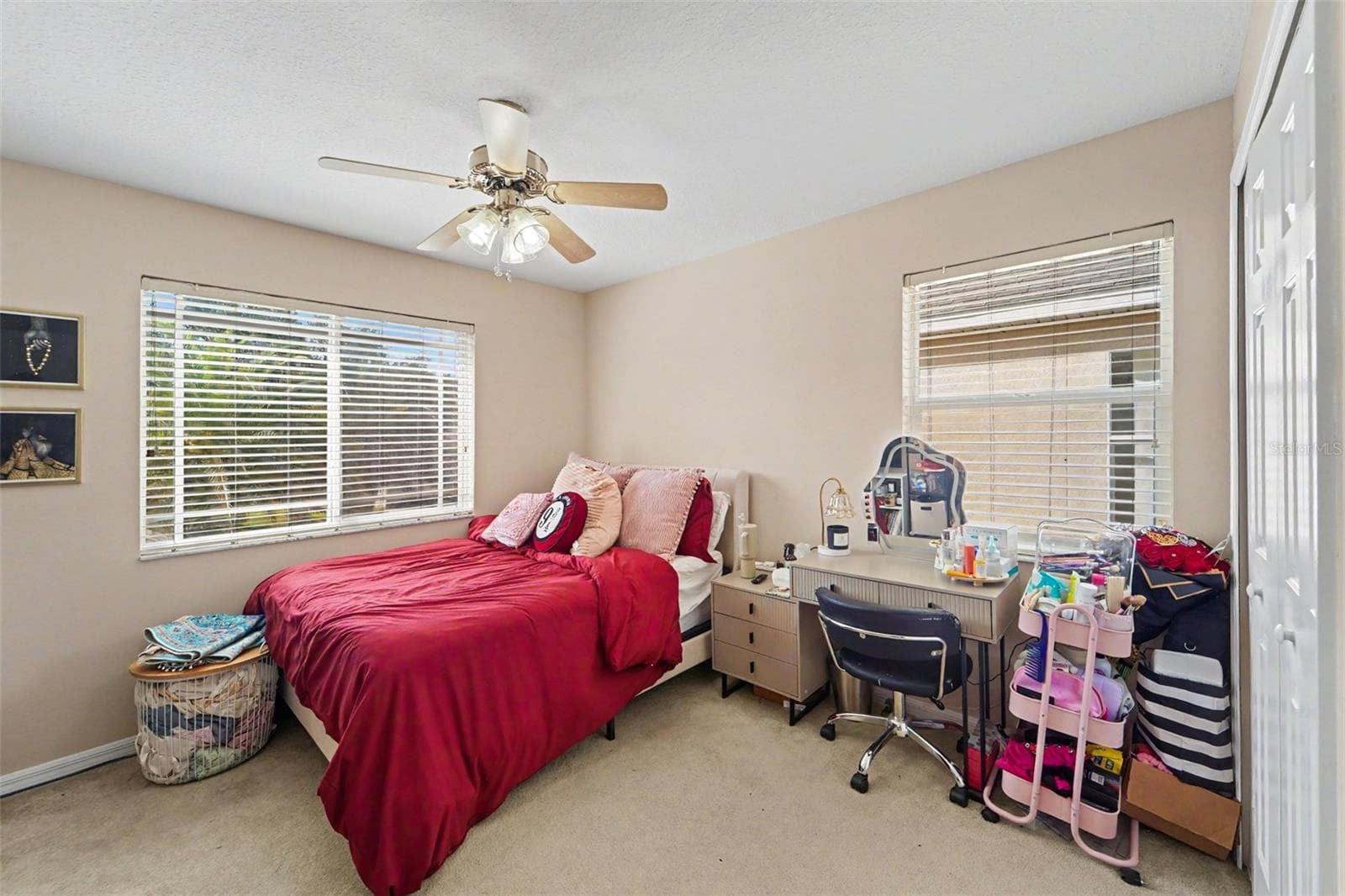 Single Family Residence at 10409 CANARY ISLE DR, TAMPA, photo 16 of 23