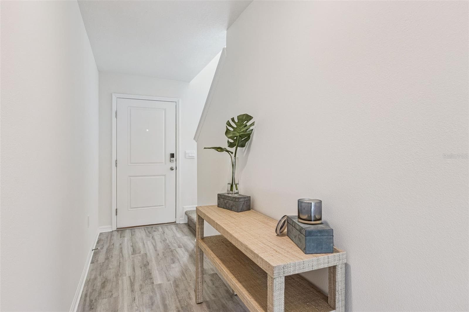 Townhouse at 4270 BUTTERSCOTCH CIR, LAKELAND, photo 2 of 29