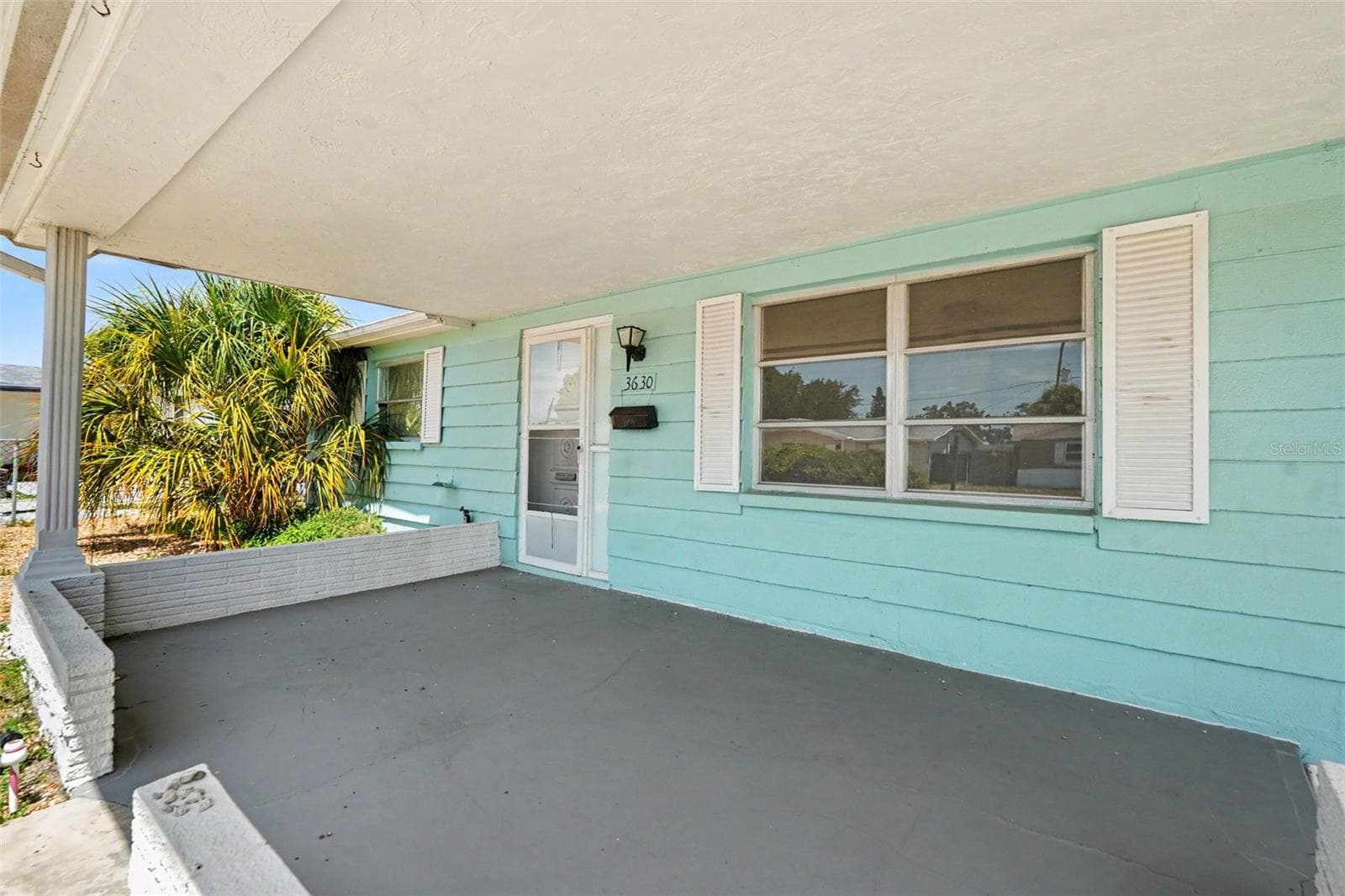 Single Family Residence at 3630 WINDER DR, HOLIDAY, photo 3 of 21