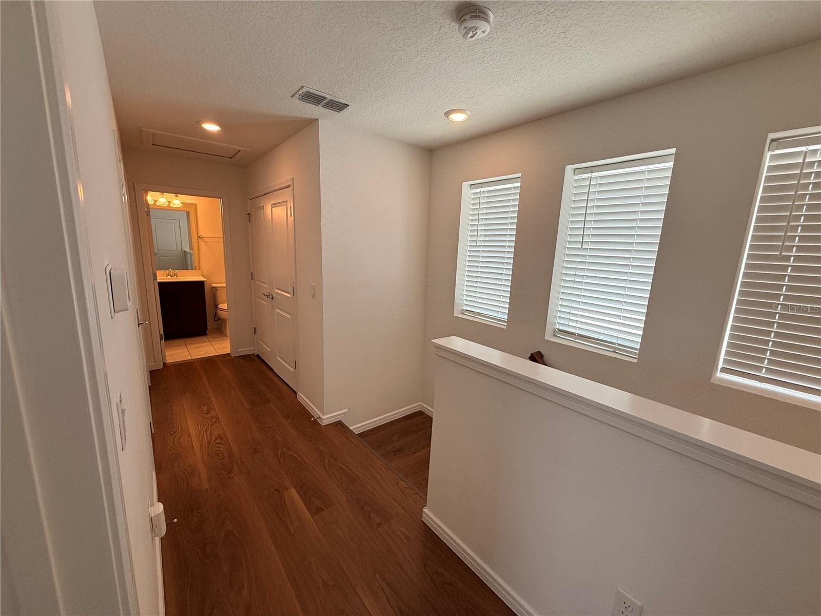 Townhouse at 14486 SAPELO BEACH DR, ORLANDO, photo 16 of 31