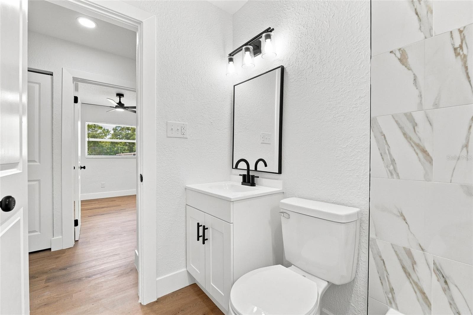 Single Family Residence at 1916 MARVY AVE, TAMPA, photo 21 of 34