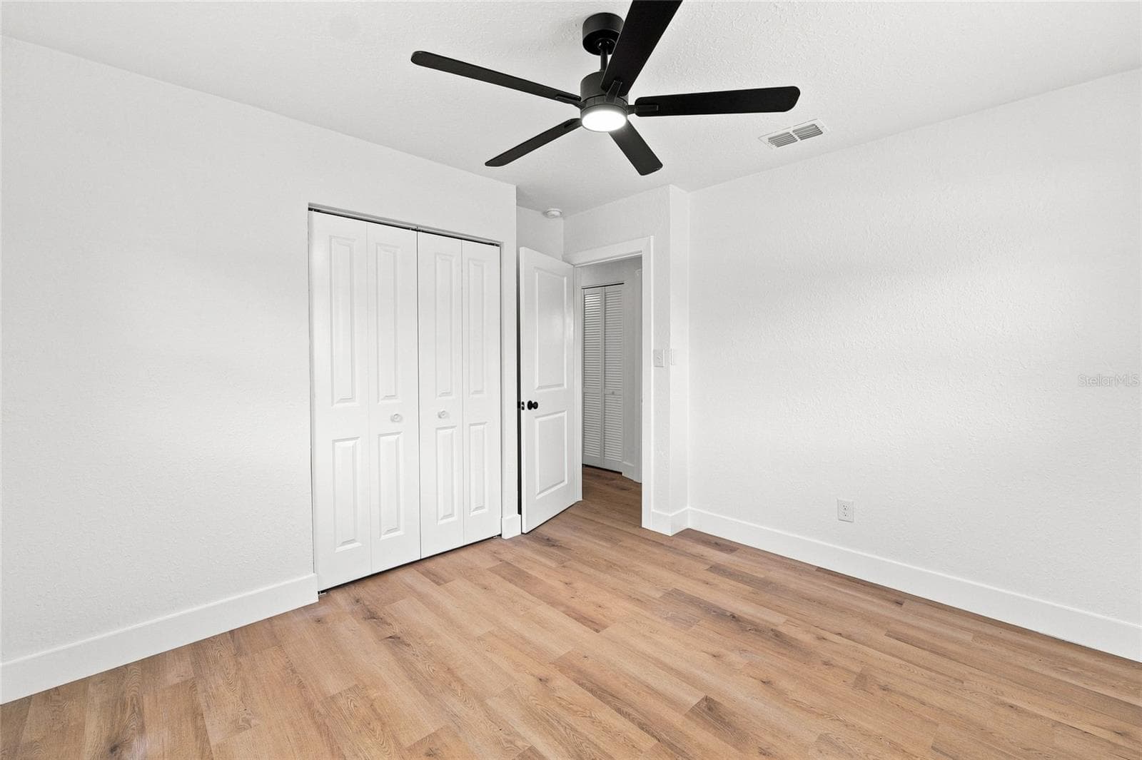 Single Family Residence at 1916 MARVY AVE, TAMPA, photo 23 of 34