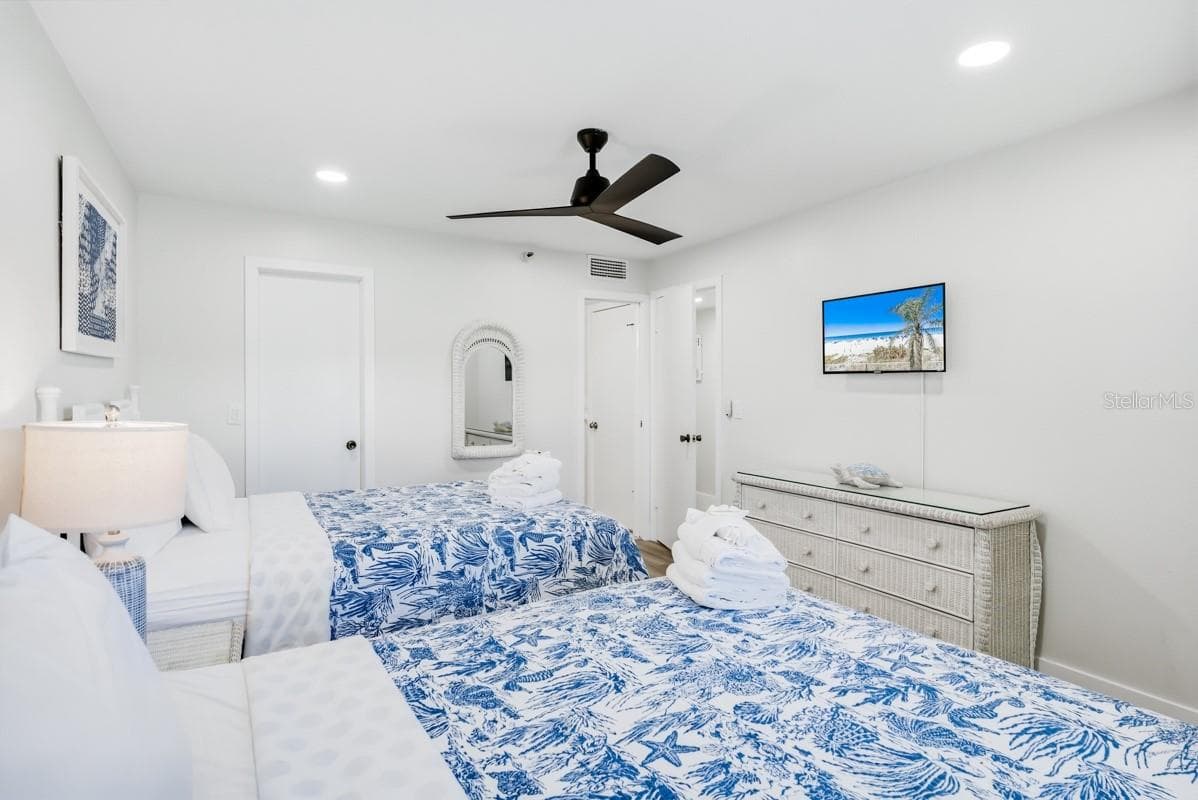 Condominium at 19440 GULF BLVD #105, INDIAN SHORES, photo 17 of 32