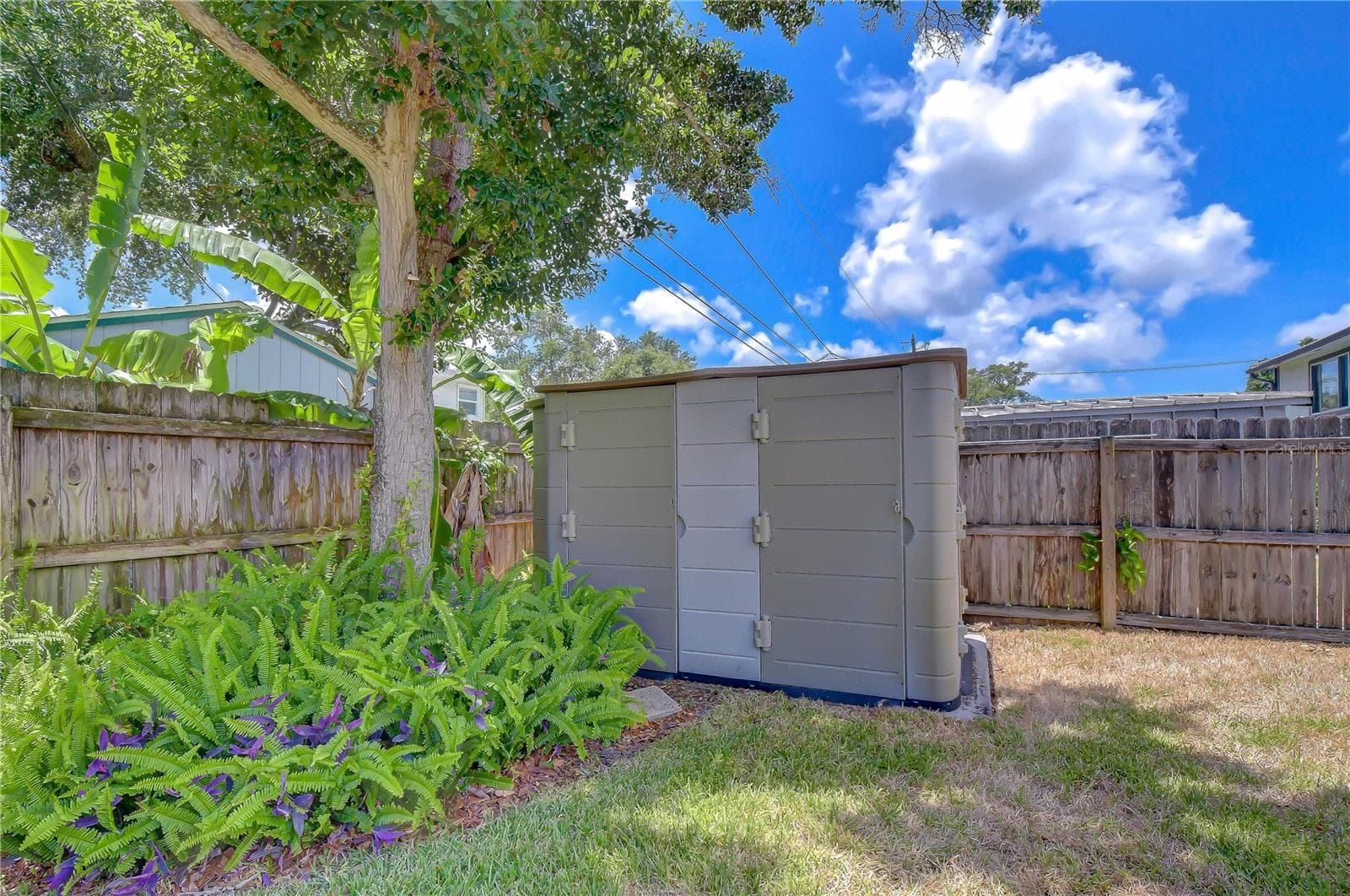 Single Family Residence at 2167 LAKEVIEW RD, CLEARWATER, photo 35 of 37