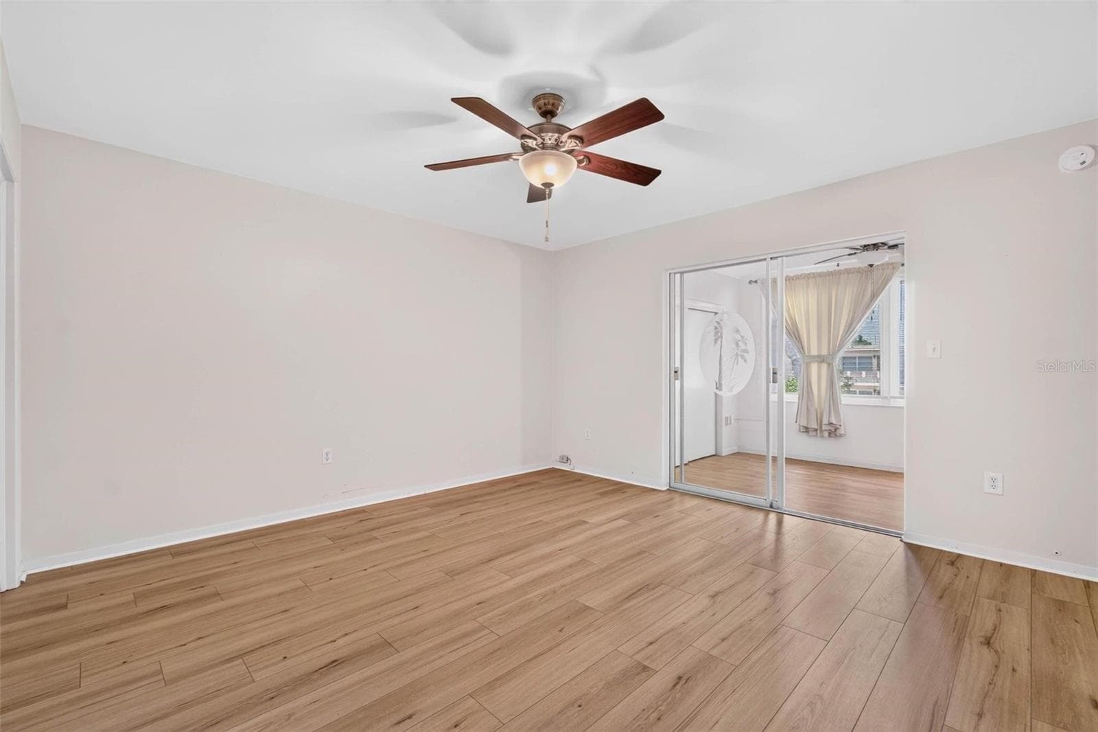 Condominium at 138 36TH AVE N #208 W, ST PETERSBURG, photo 6 of 18