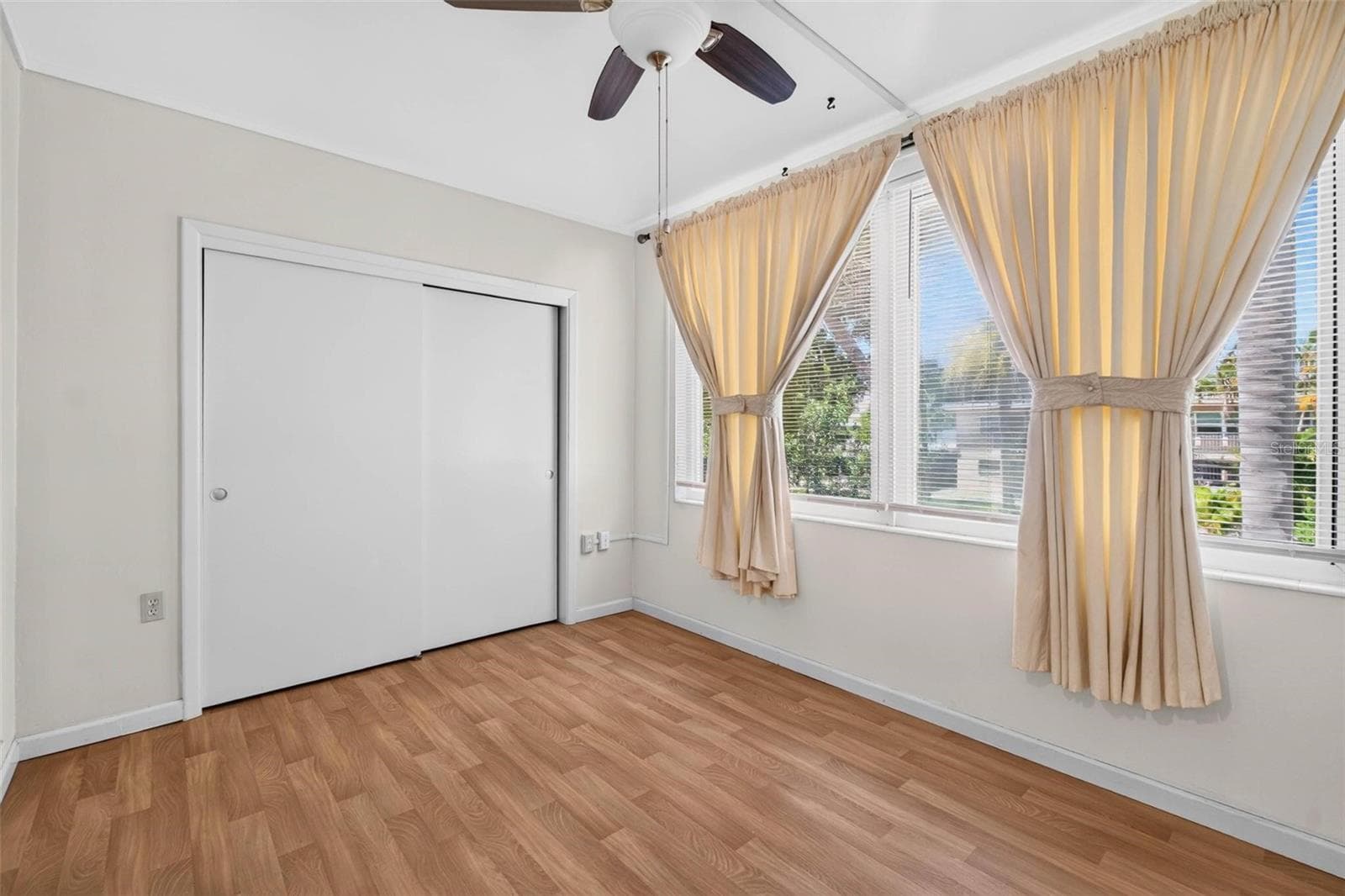 Condominium at 138 36TH AVE N #208 W, ST PETERSBURG, photo 8 of 18