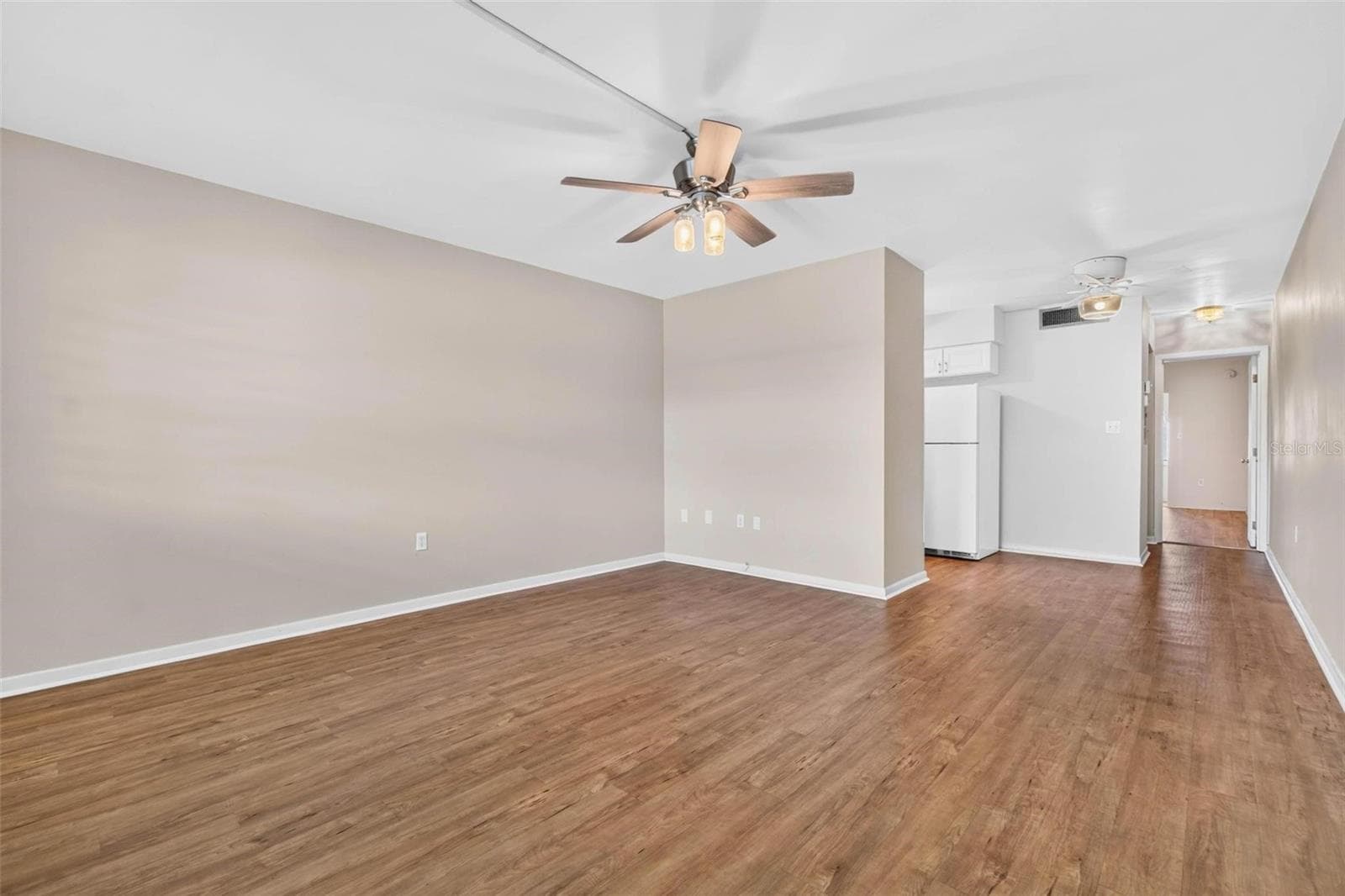 Condominium at 138 36TH AVE N #208 W, ST PETERSBURG, photo 13 of 18