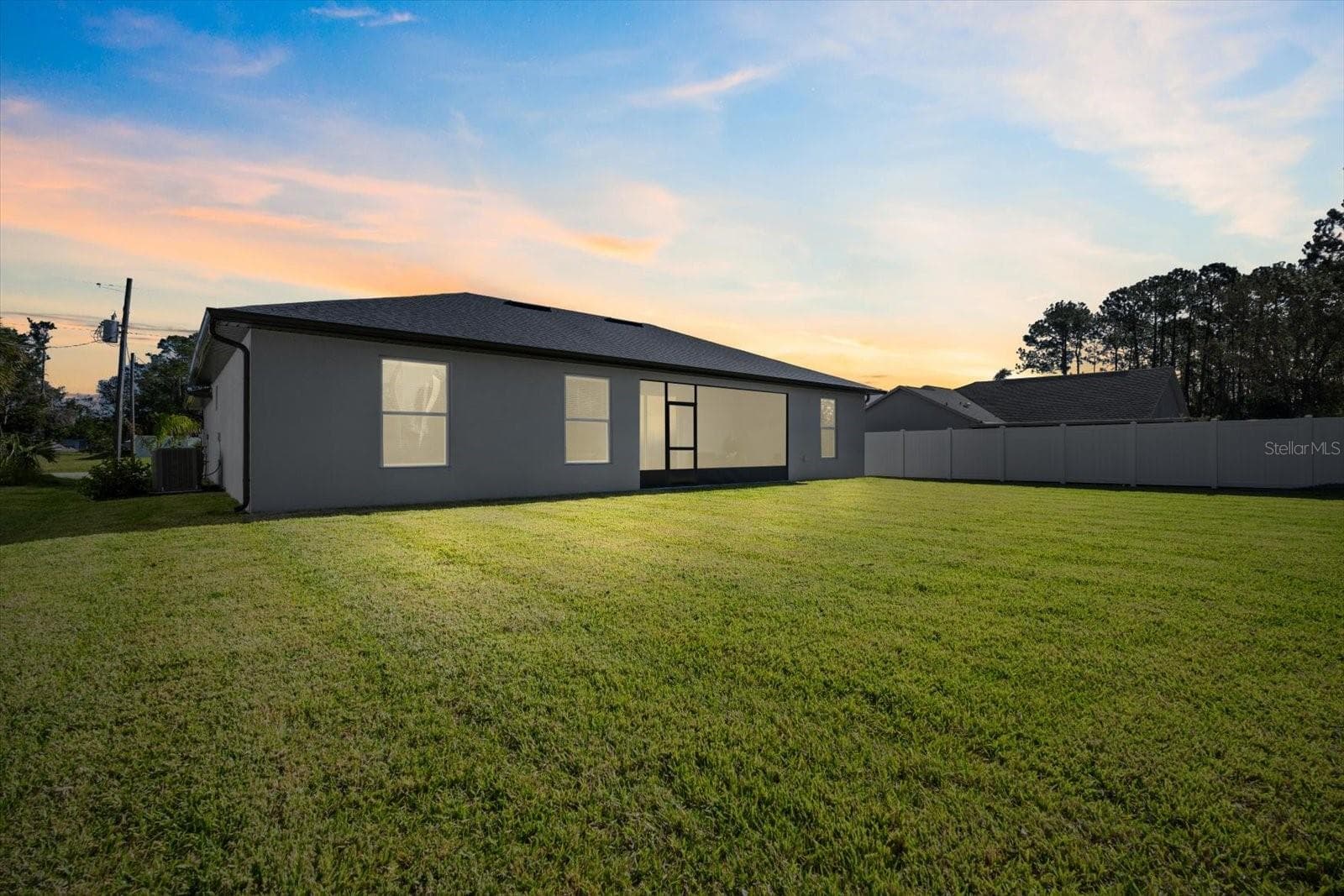 Single Family Residence at 94 FOREST HILL DR, PALM COAST, photo 31 of 35
