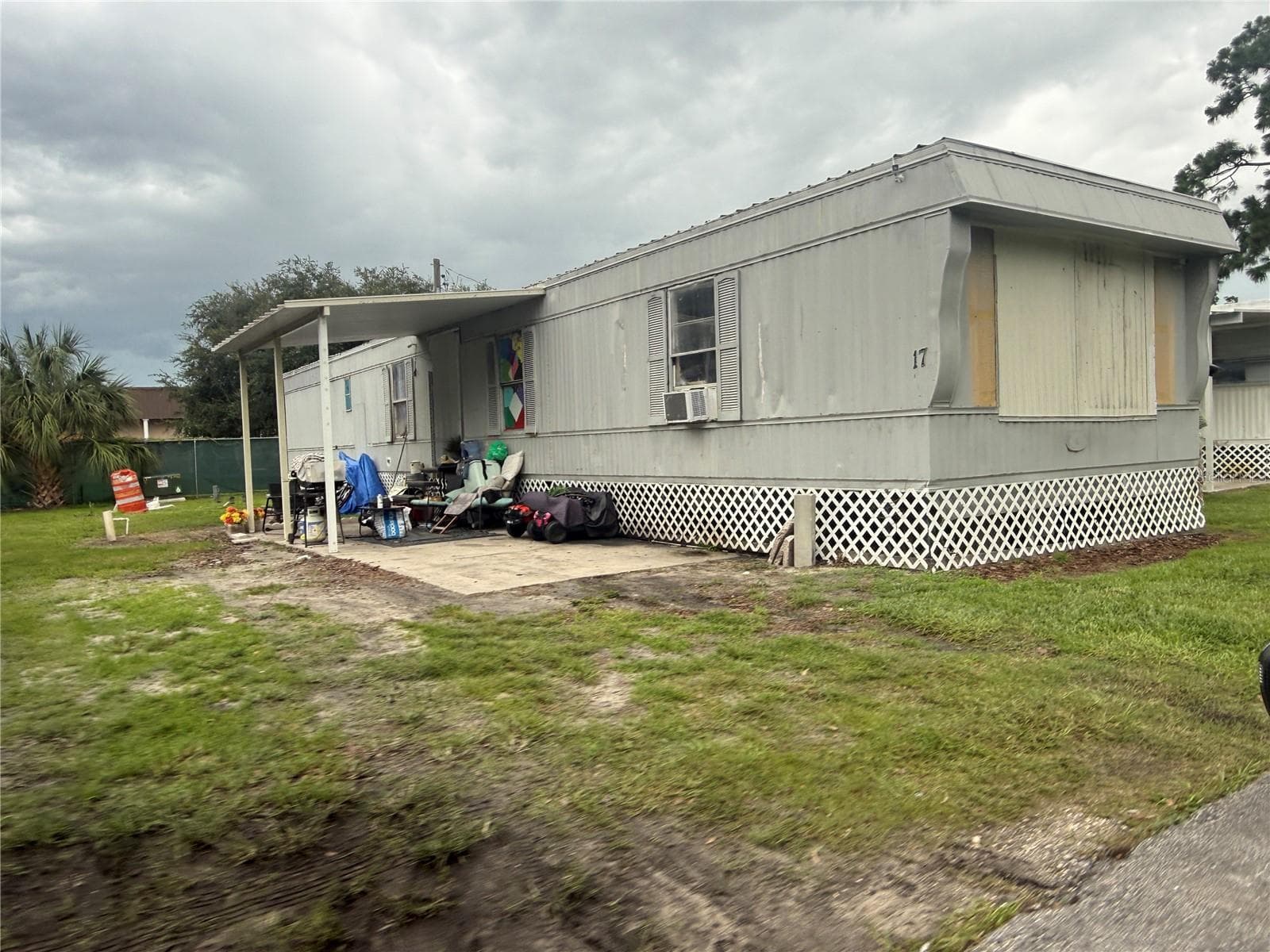Mobile Home Unit #5. - 6435 W HILLSBOROUGH AVE, TAMPA