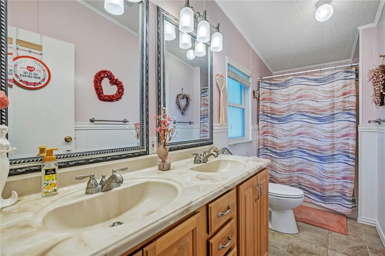 Manufactured Home at 130 JOANNE DR, DAVENPORT, photo 19 of 41