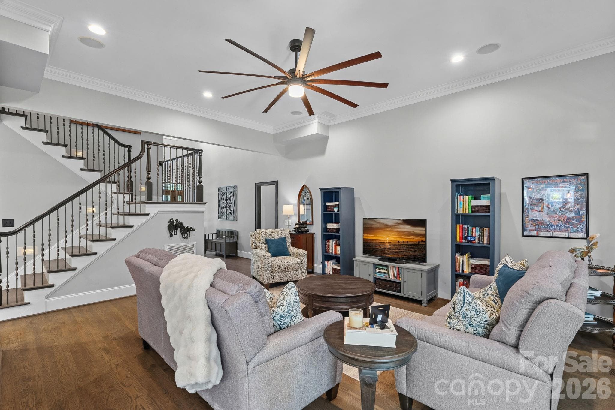 Single Family Residence at 18525 Rollingdale Lane, Davidson, photo 7 of 48