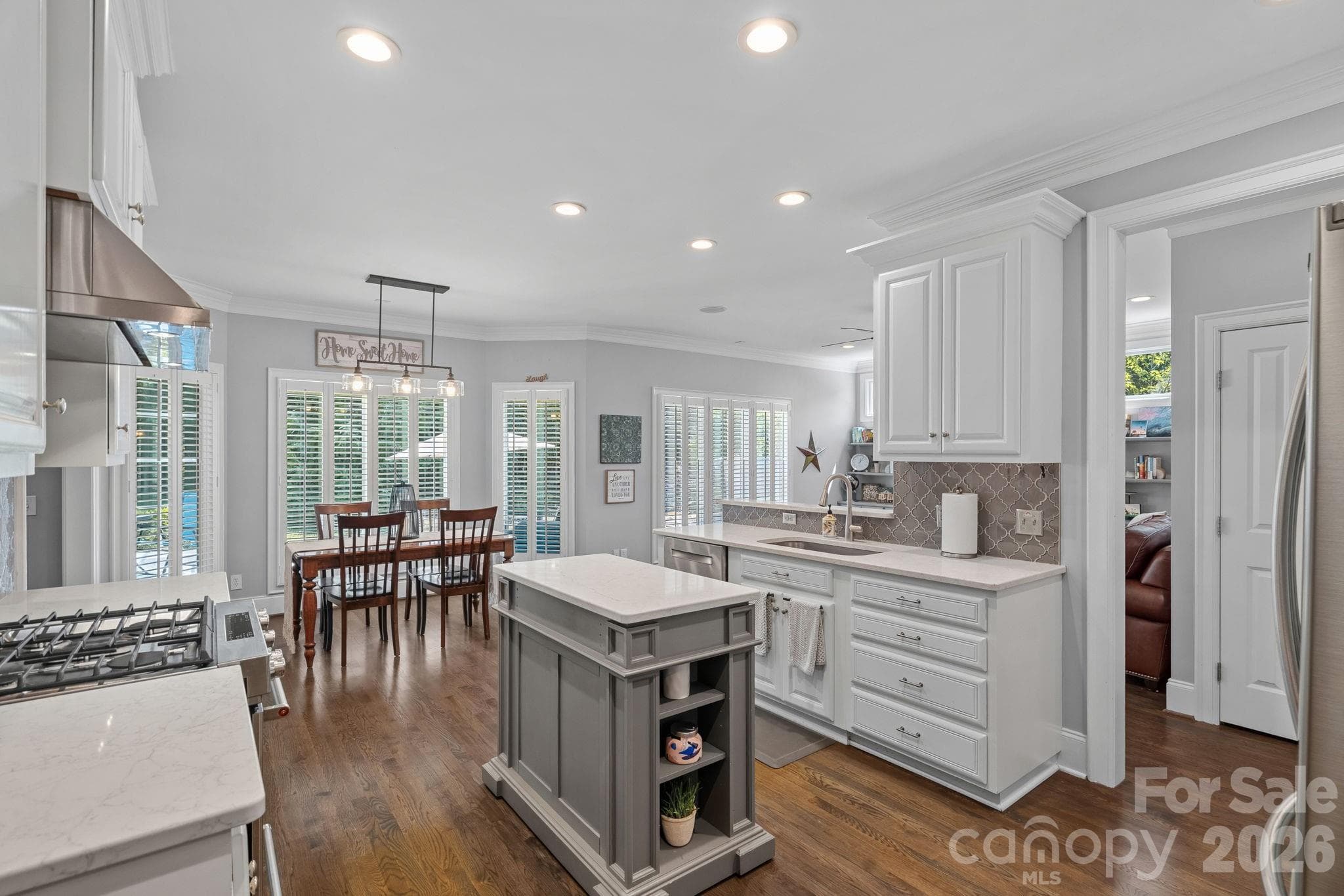Single Family Residence at 18525 Rollingdale Lane, Davidson, photo 8 of 48