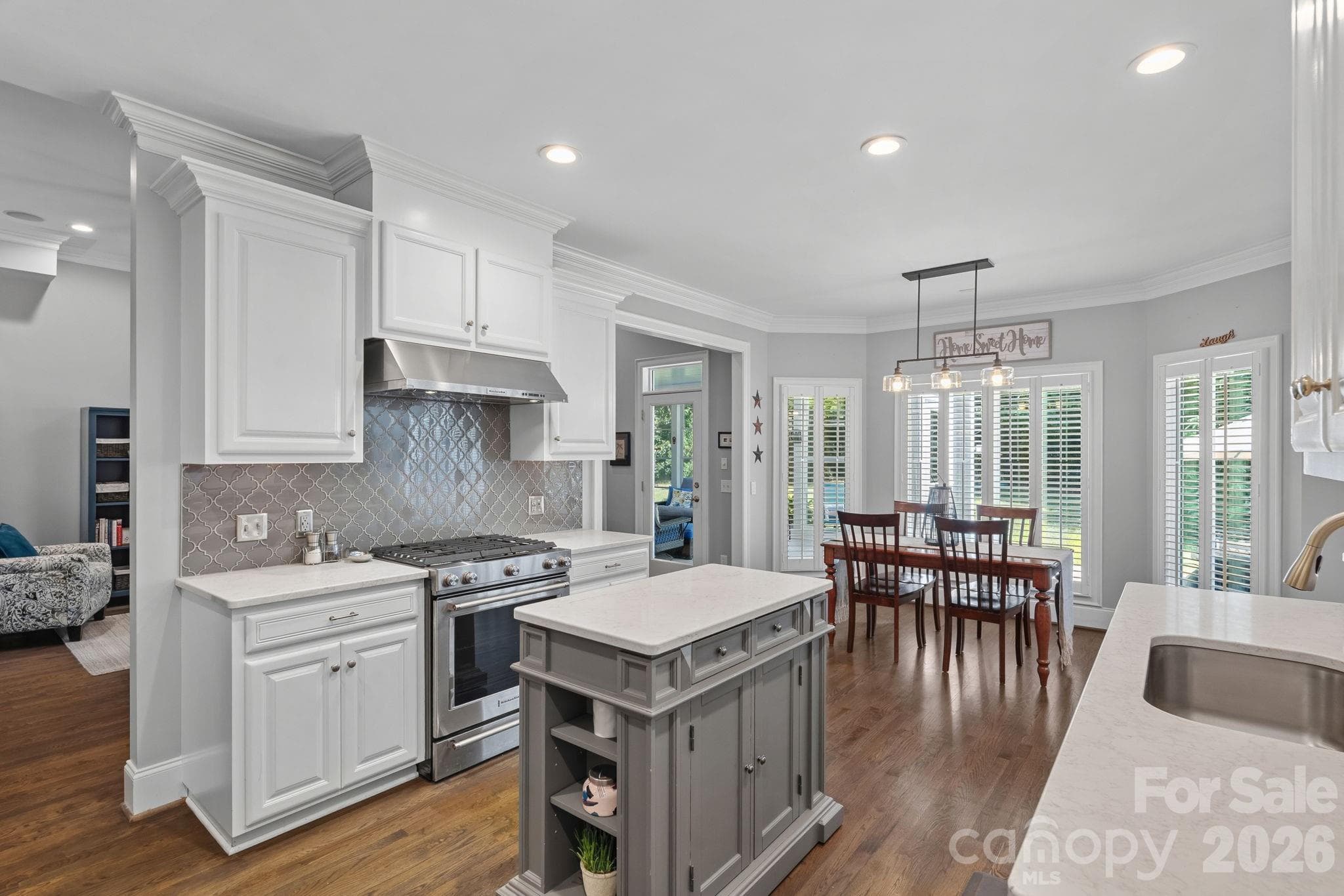 Single Family Residence at 18525 Rollingdale Lane, Davidson, photo 9 of 48