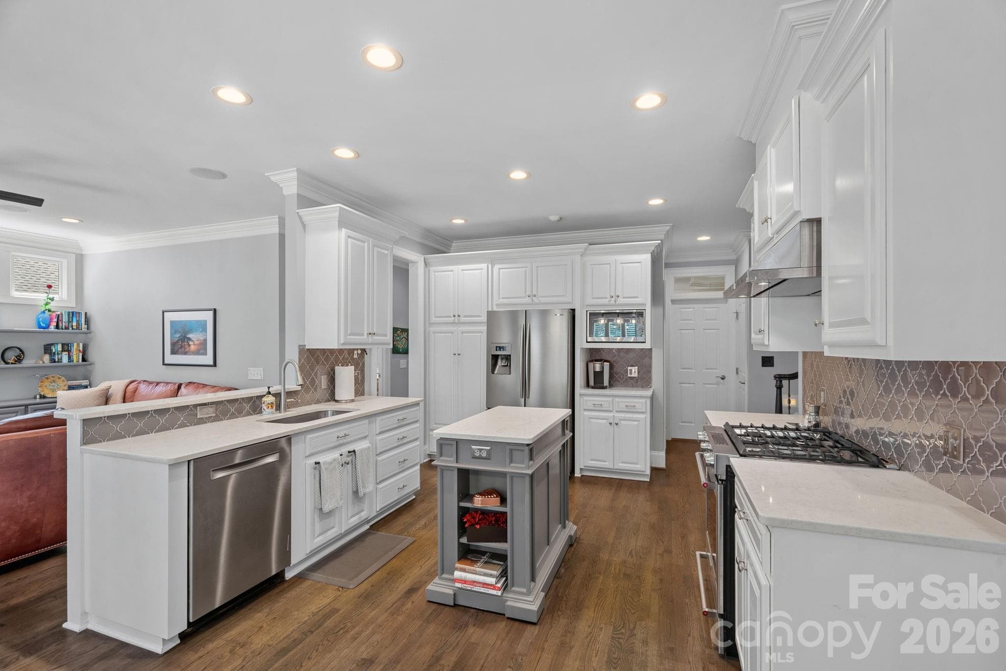 Single Family Residence at 18525 Rollingdale Lane, Davidson, photo 11 of 48