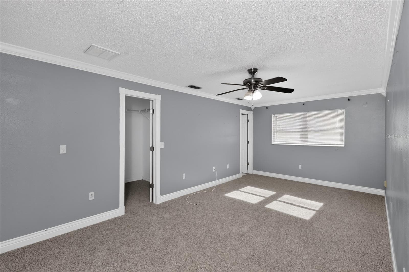 Single Family Residence at 3104 DOLE ST, HOLIDAY, photo 9 of 19
