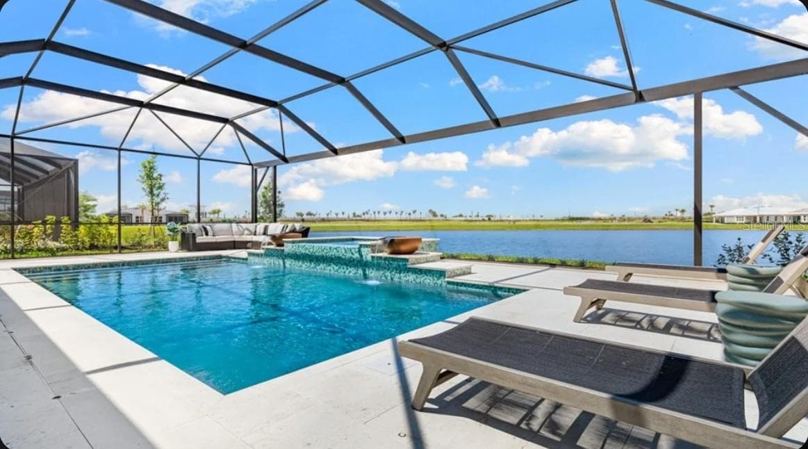 10594 Eclipse Street - Model Home Leaseback - Available Now for Closing - 10594 ECLIPSE ST, SARASOTA
