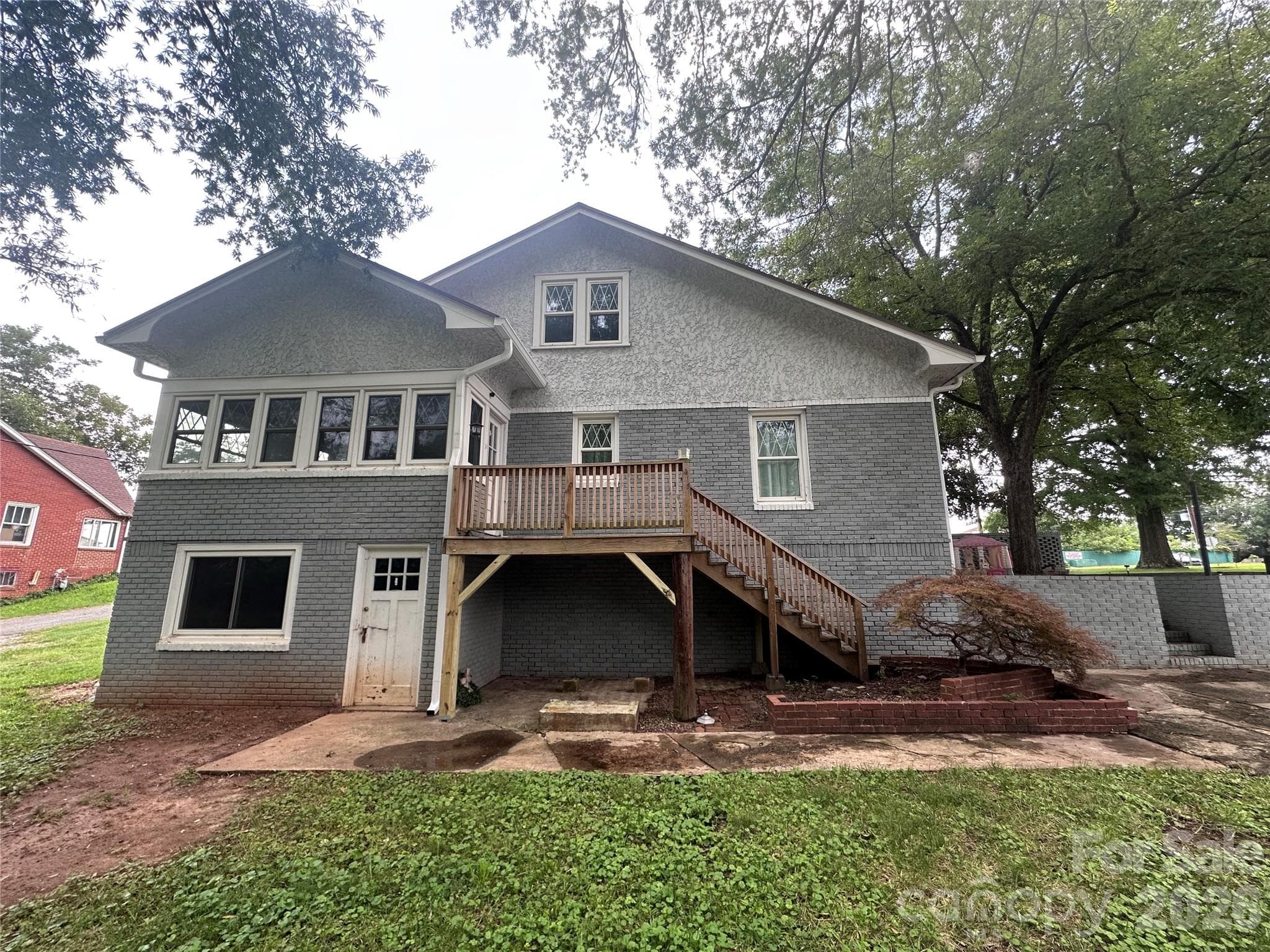 Single Family Residence at 2709 N Main Avenue, Newton, photo 9 of 37