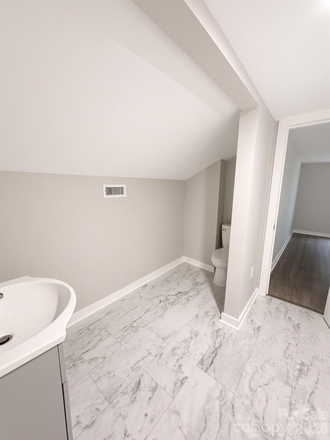 half bathroom upstairs - 2709 N Main Avenue, Newton