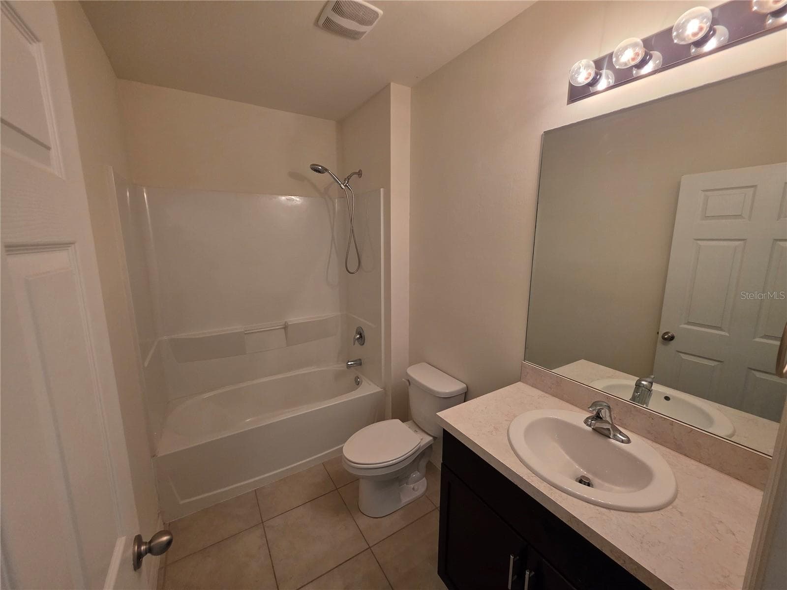 Single Family Residence at 27441 NATAL DR, PUNTA GORDA, photo 22 of 38