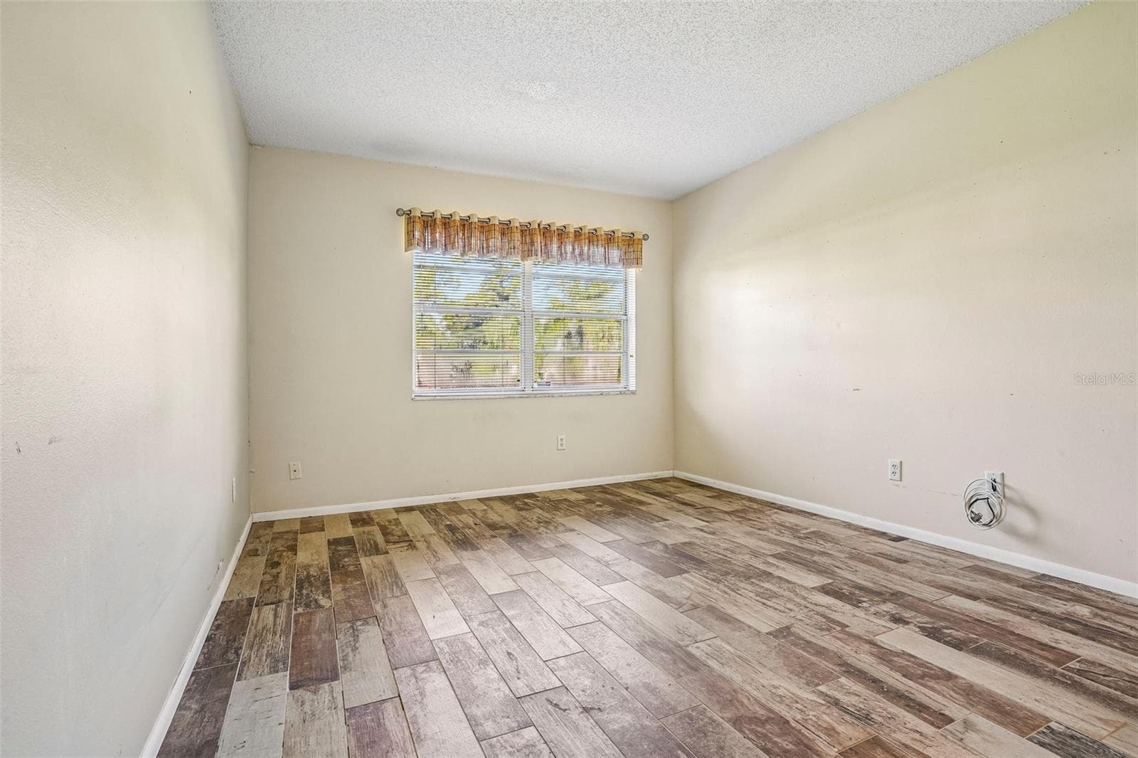 Condominium at 170 HILL ST, CASSELBERRY, photo 14 of 28