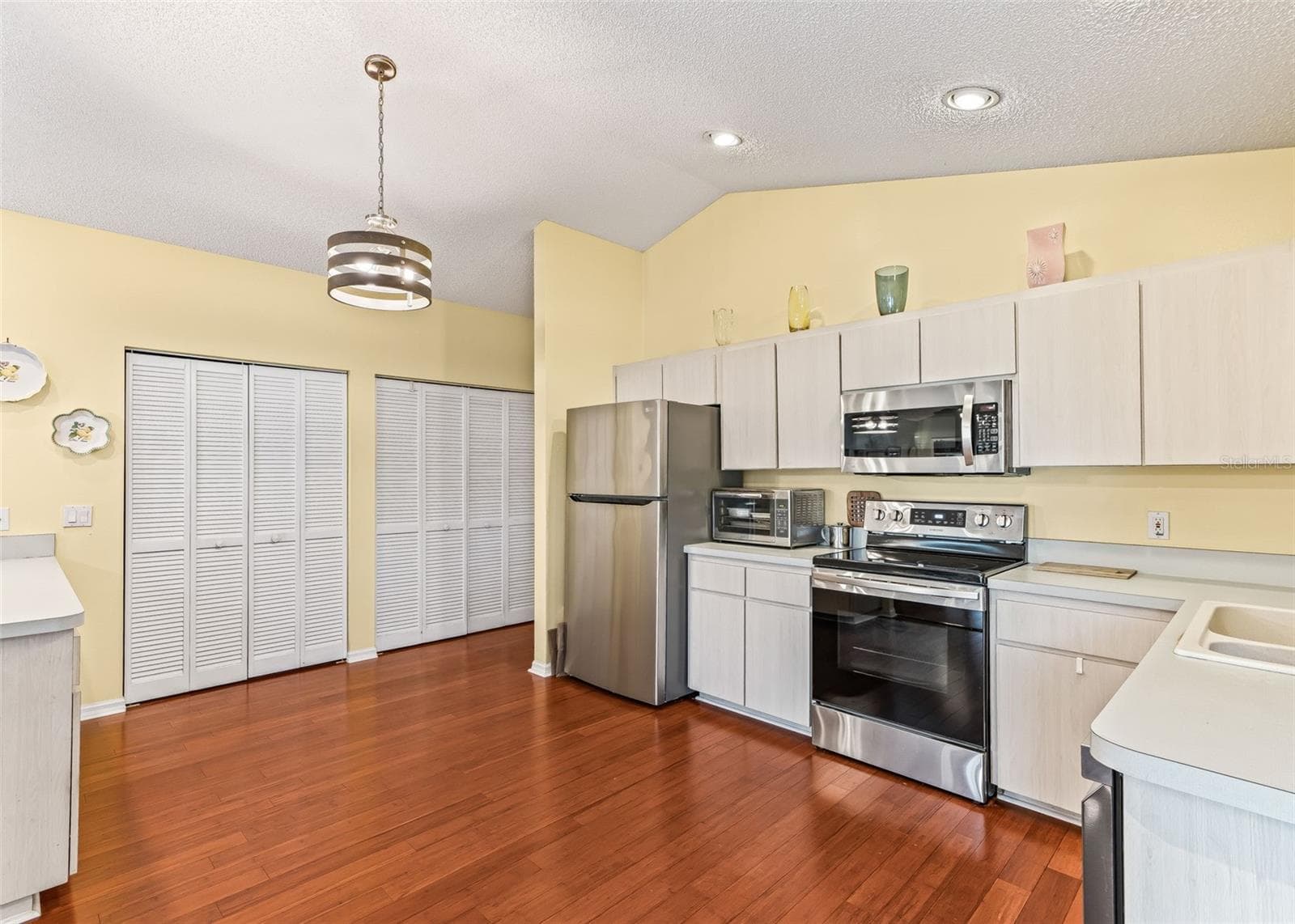 Single Family Residence at 17742 SE 114TH CT, SUMMERFIELD, photo 25 of 65