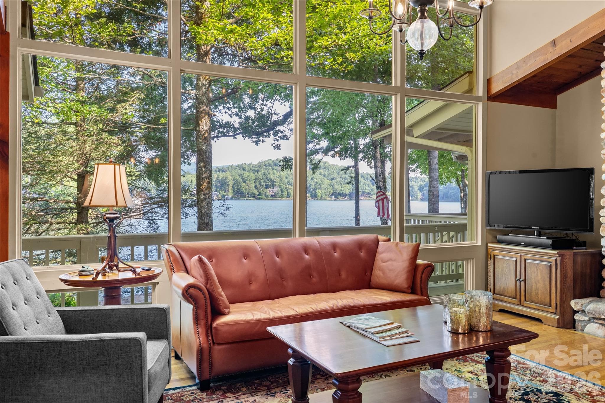 Single Family Residence at 73 Lake Point Drive, Lake Toxaway, photo 8 of 48