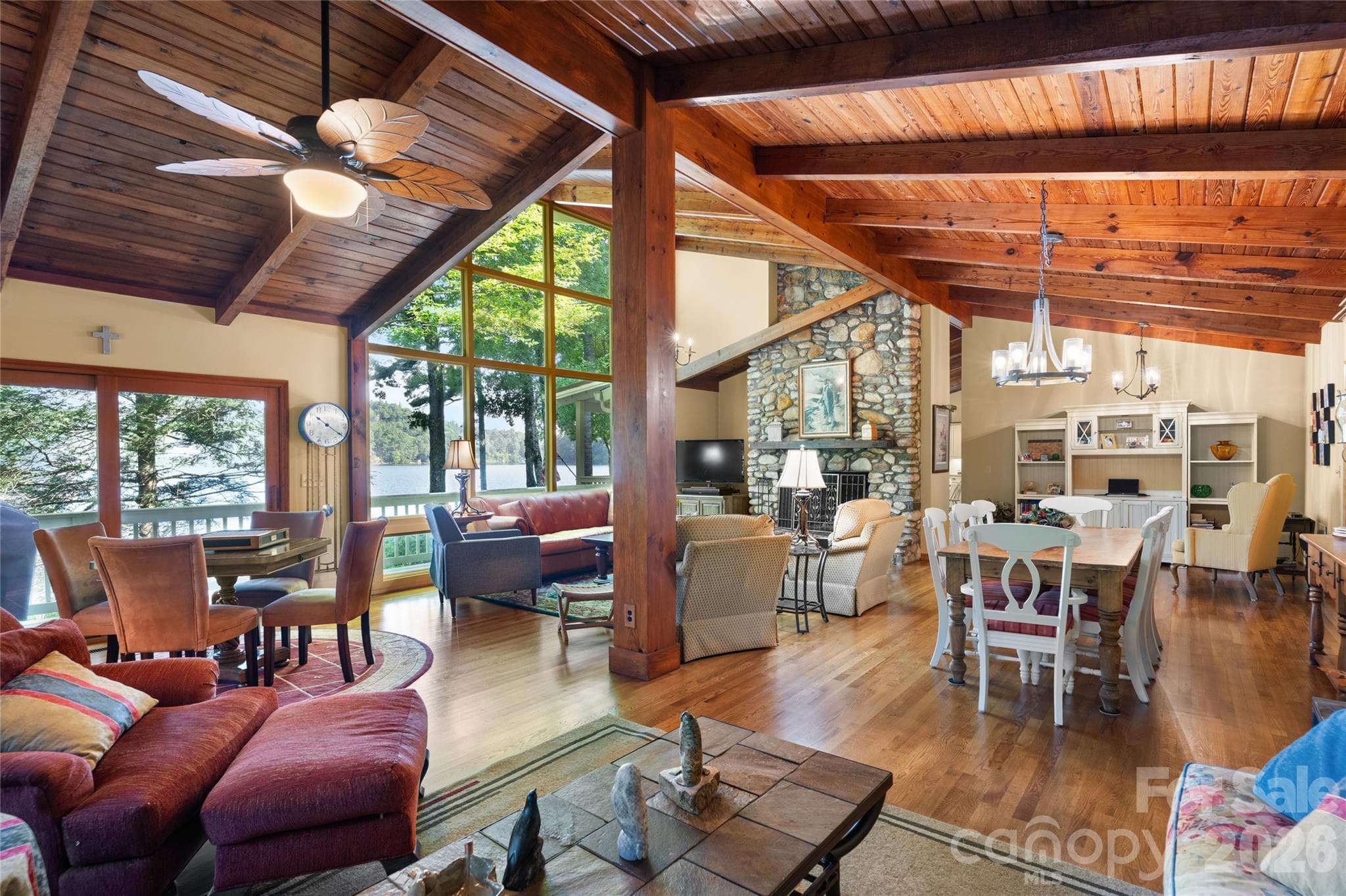 Single Family Residence at 73 Lake Point Drive, Lake Toxaway, photo 12 of 48
