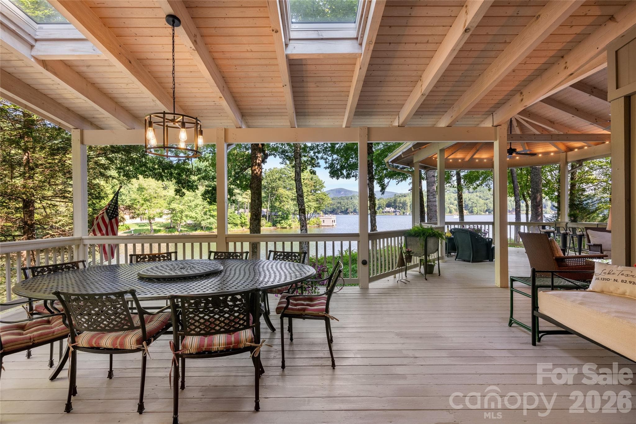 Single Family Residence at 73 Lake Point Drive, Lake Toxaway, photo 29 of 48