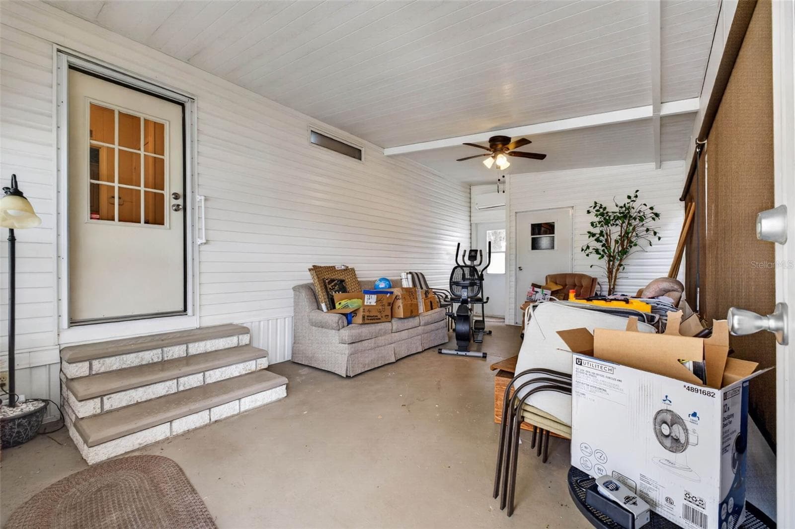 Manufactured Home at 39200 OLA AVE, ZEPHYRHILLS, photo 35 of 49