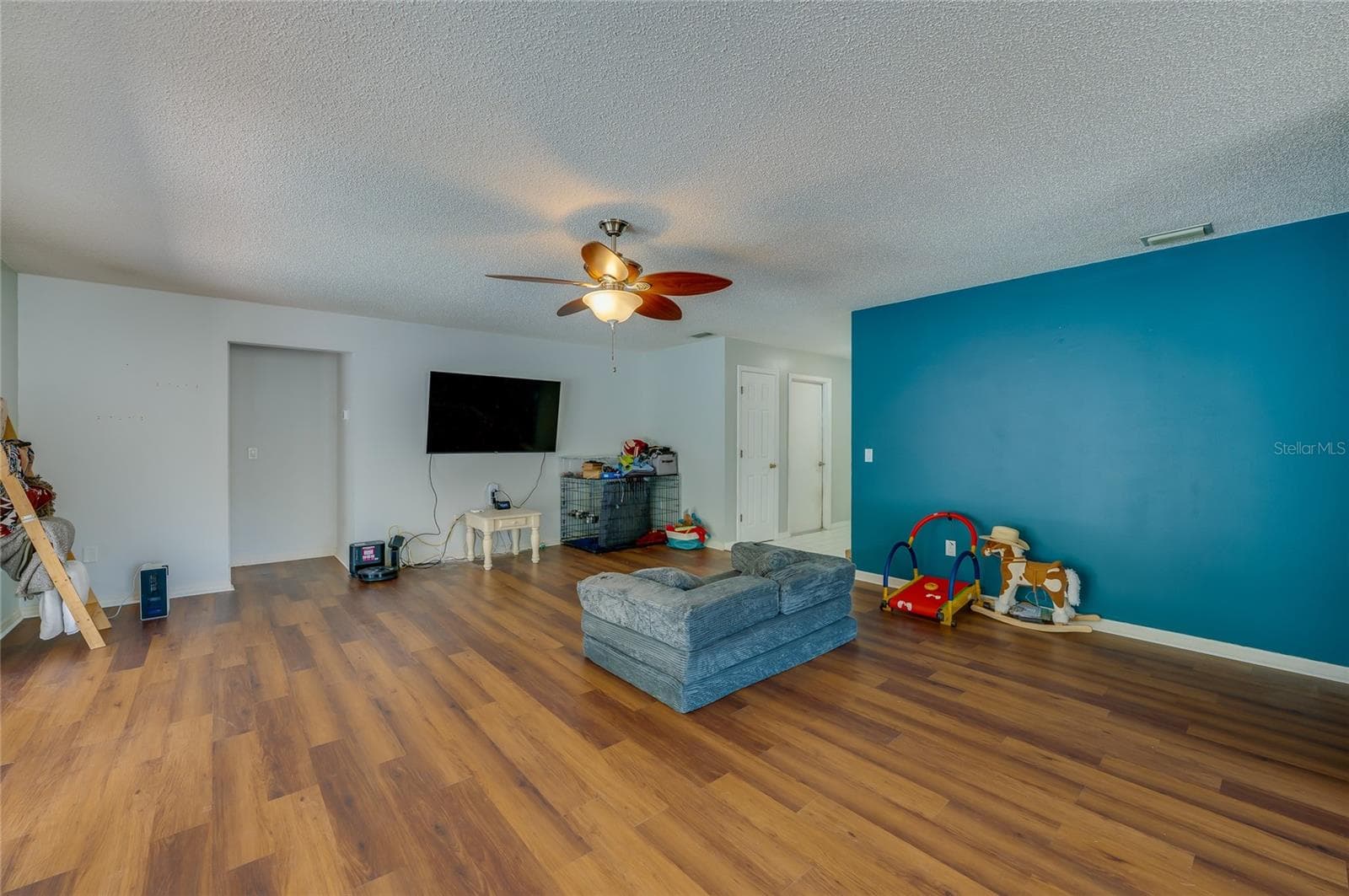 Villa at 1040 W VILLAGE GREEN RD, DELAND, photo 14 of 60