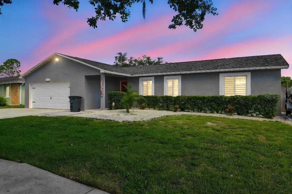 Single Family Residence at 1660 GLADIOLAS DR, WINTER PARK, photo 4 of 37