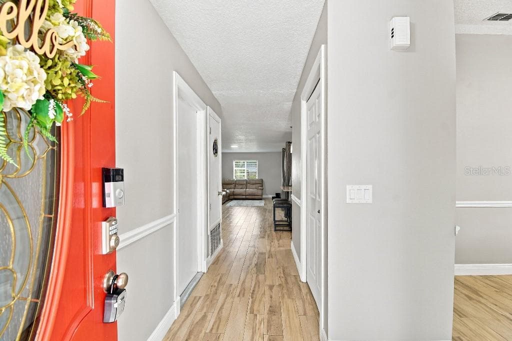 Single Family Residence at 1660 GLADIOLAS DR, WINTER PARK, photo 5 of 37