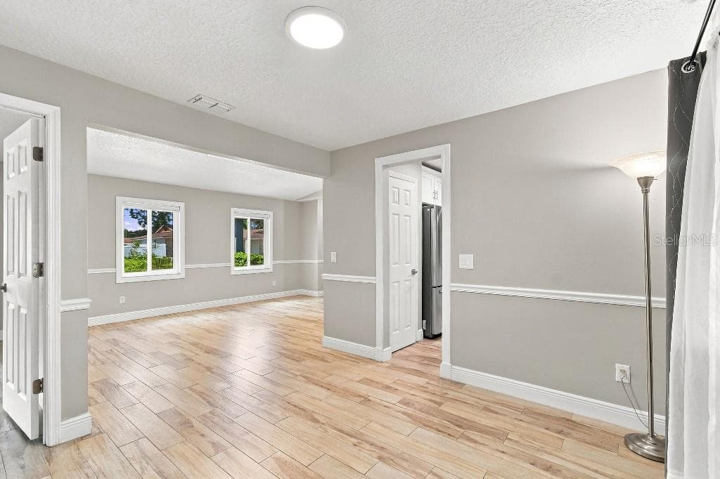 Single Family Residence at 1660 GLADIOLAS DR, WINTER PARK, photo 9 of 37