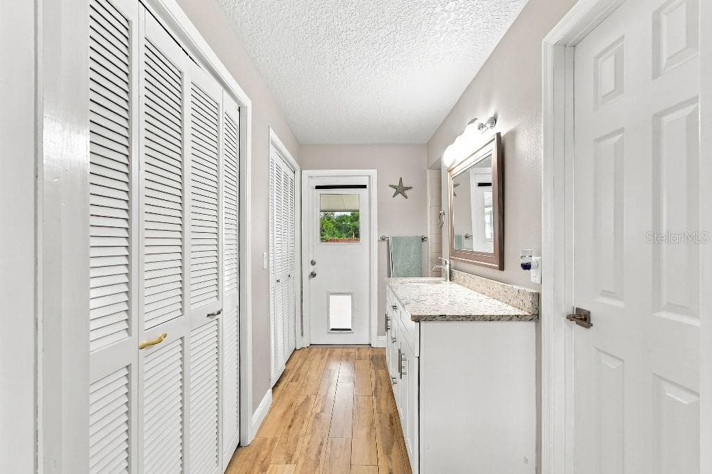Single Family Residence at 1660 GLADIOLAS DR, WINTER PARK, photo 12 of 37