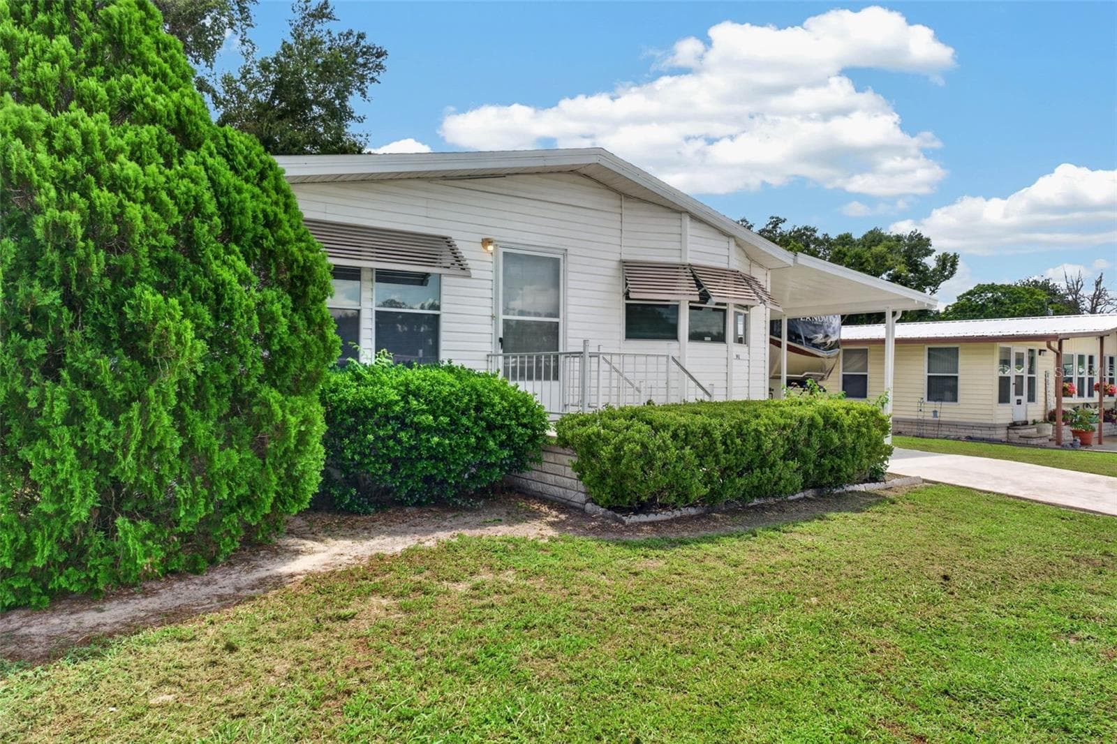 Manufactured Home at 39200 OLA AVE, ZEPHYRHILLS, photo 4 of 49
